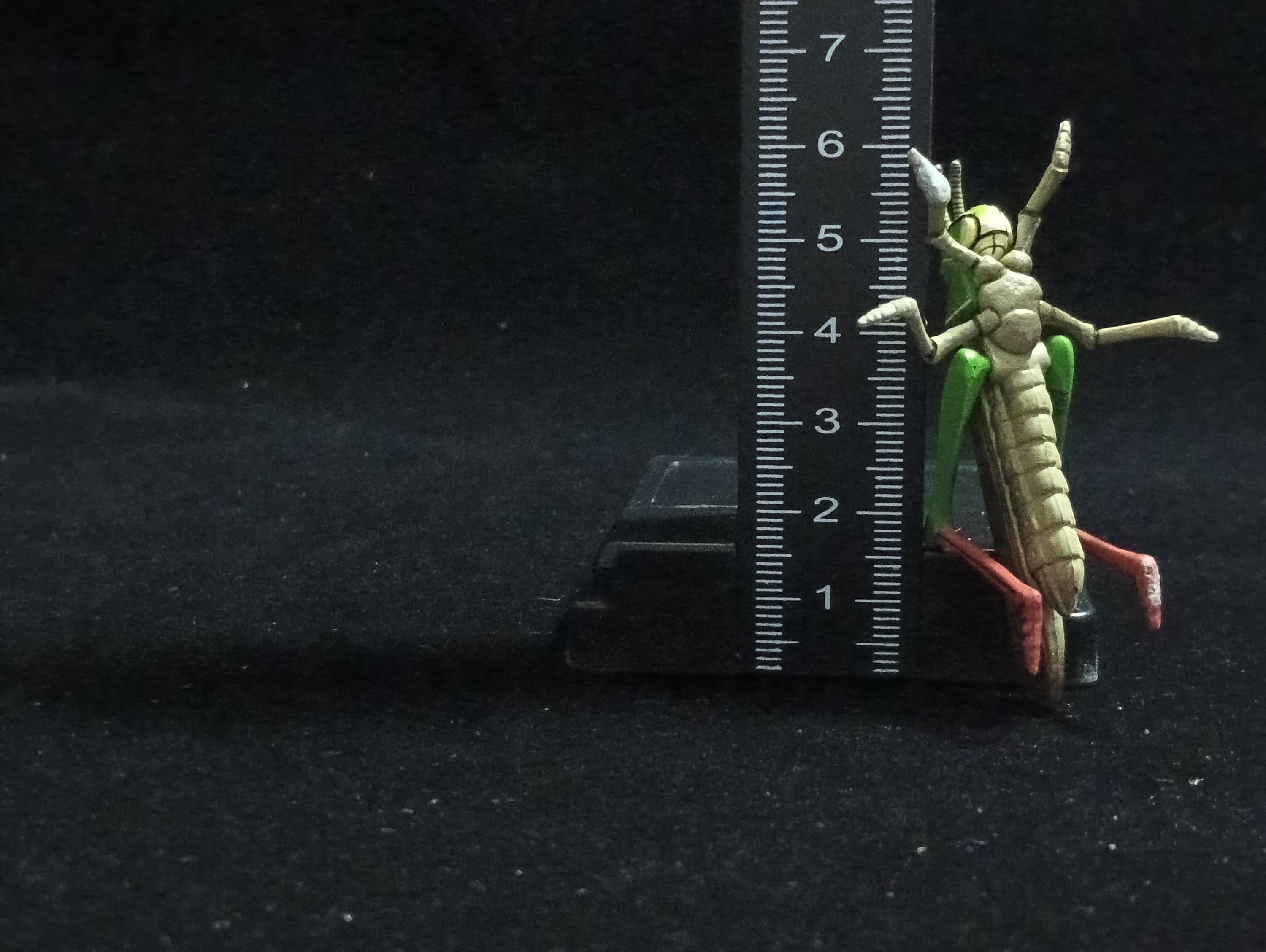 Miniature Migratory Locust Figurine - Furuta