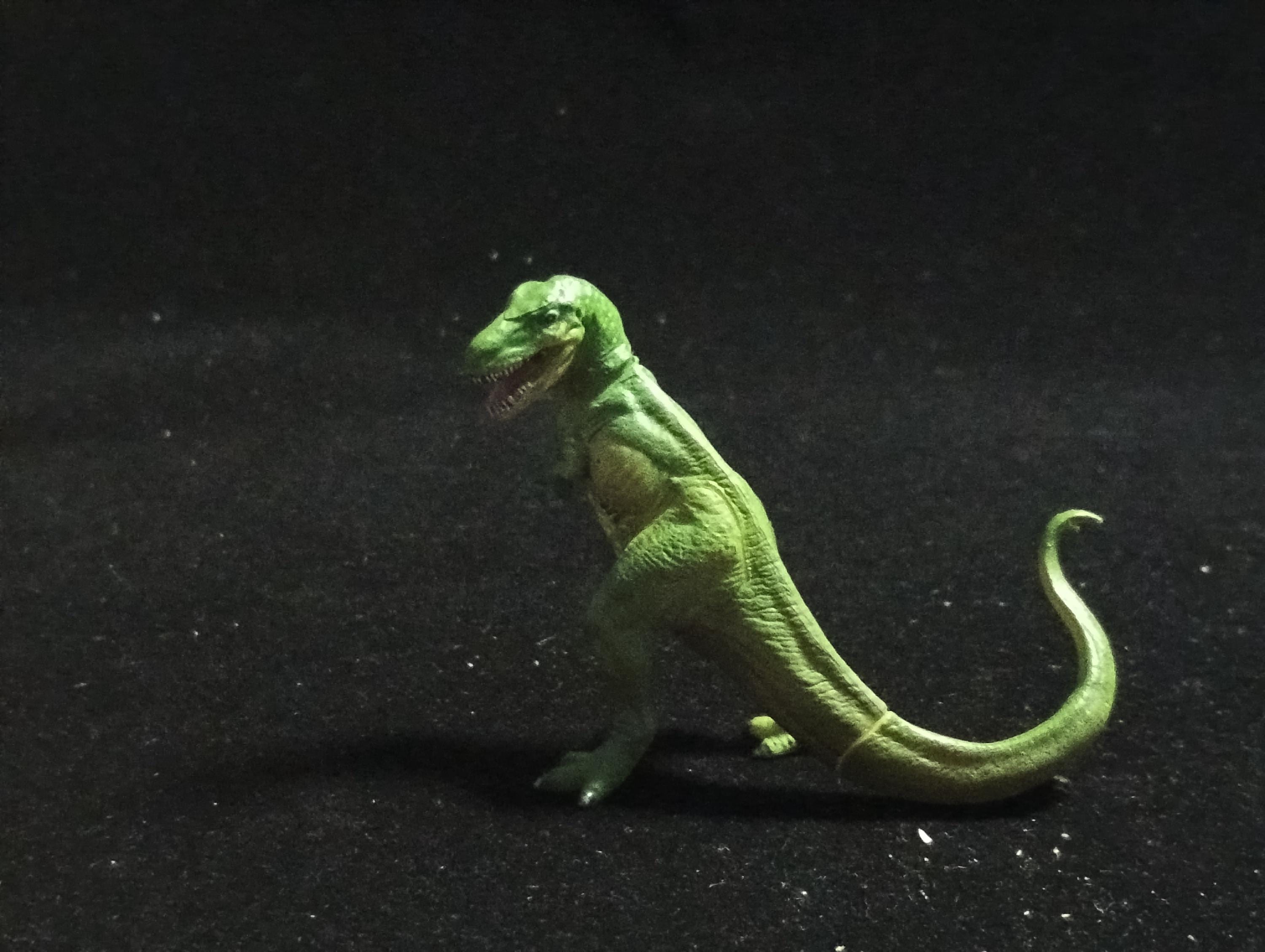 Kaiyodo UHA Dinotales Series 3 Tyrannosaurus Rex SP Secret Green Dinosaur Figure