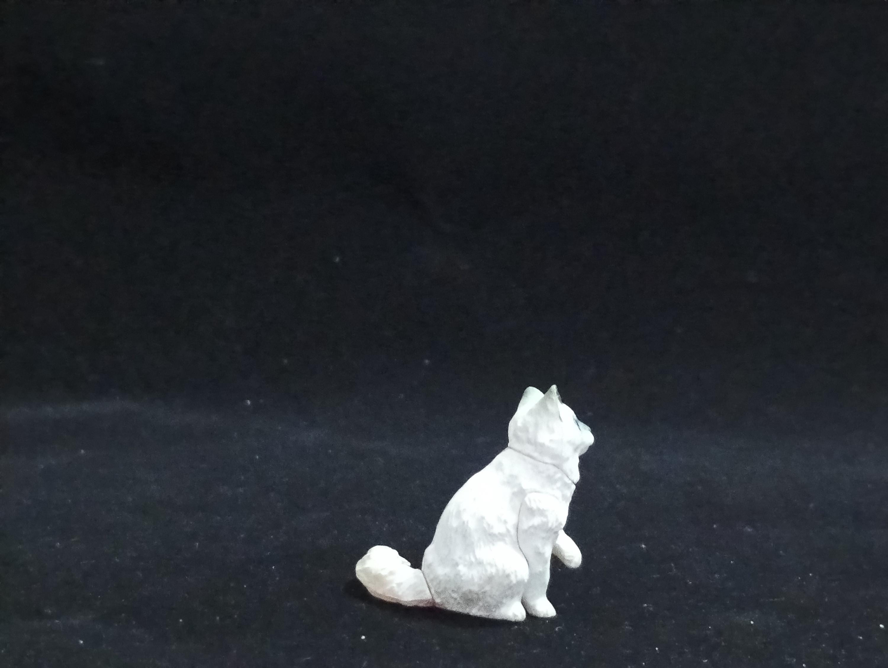 Miniature Seal Point Bicolor(White) Figurine - Furuta