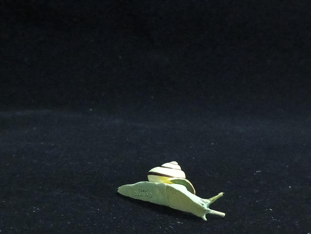 Miniature Amalia snail Figurine - Furuta