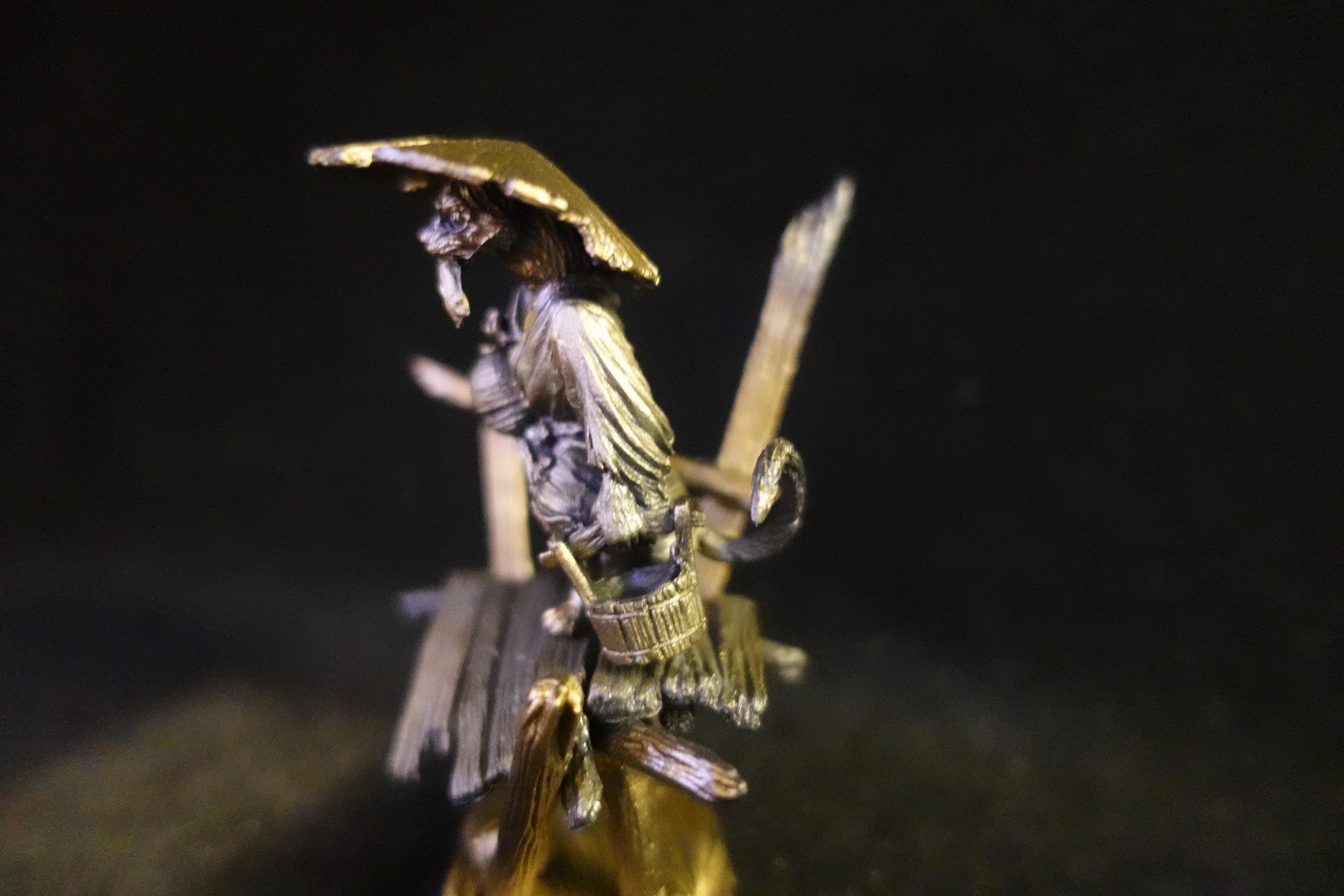 Otter (Golden Color Version) "Yapara Hyakki Yokai Collection Volume 2"  Kaiyodo