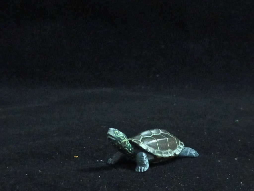 Miniature Grass turtle Figurine - Furuta