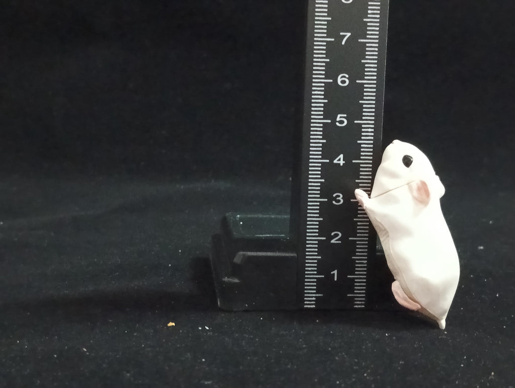 Miniature White Dwarf Hamster Figurine - Furuta