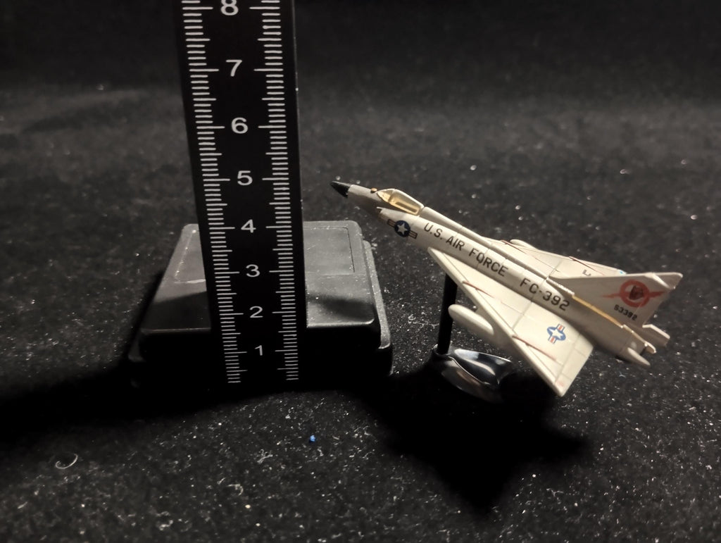 Convair F-102 Delta Dagger - Furuta Fighter Aircraft Vol.1 #2