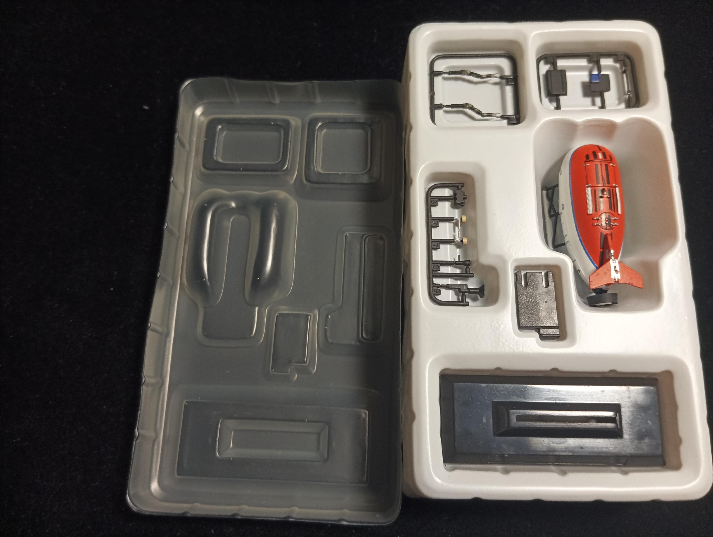1/144 Ships of the World Series 03 Deep Sea Exploration Russia MIR 1 Submersible Takara