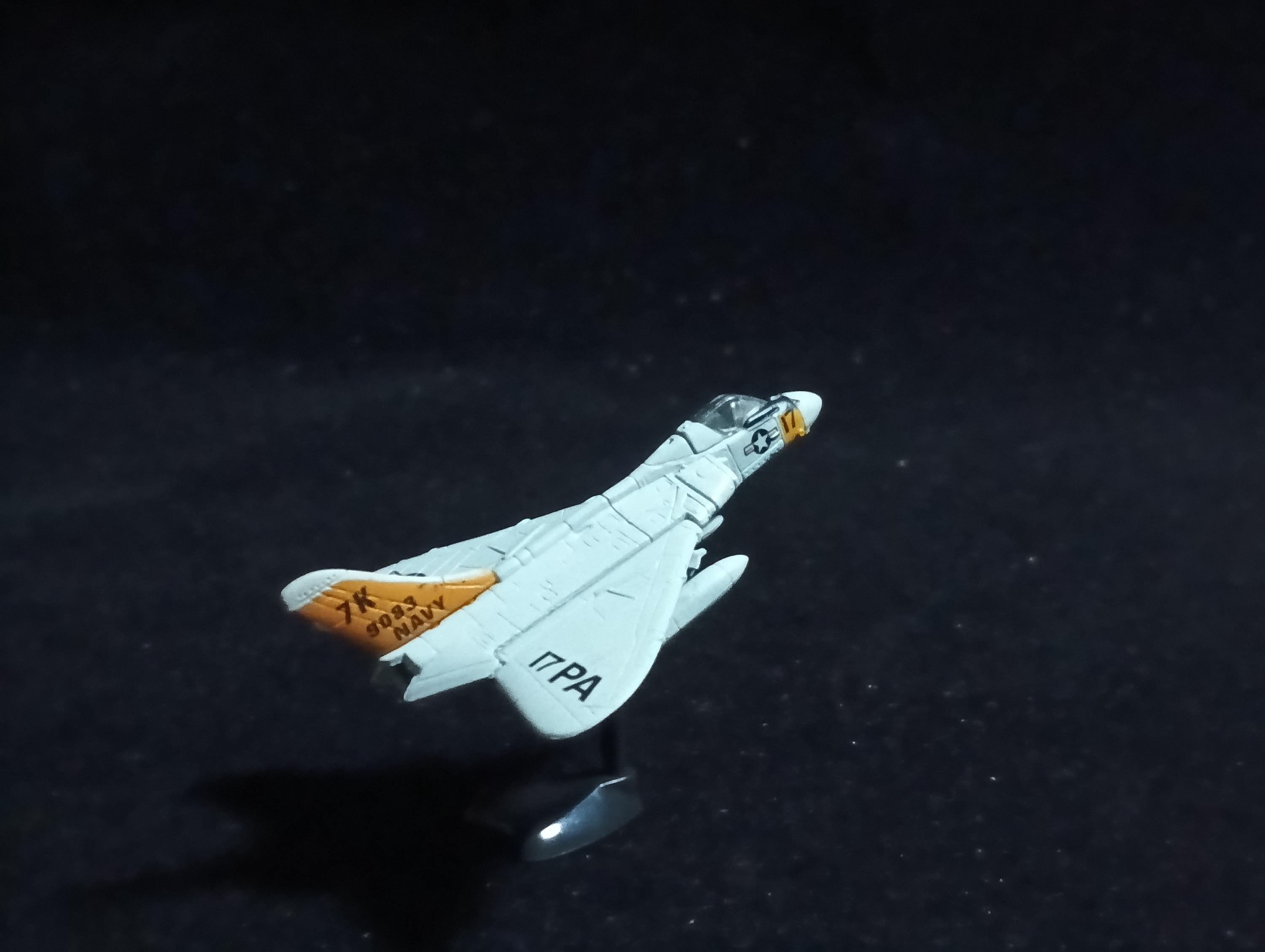 Douglas F4D-1 Skyray - Furuta Fighter Aircraft Vol.4 No.71