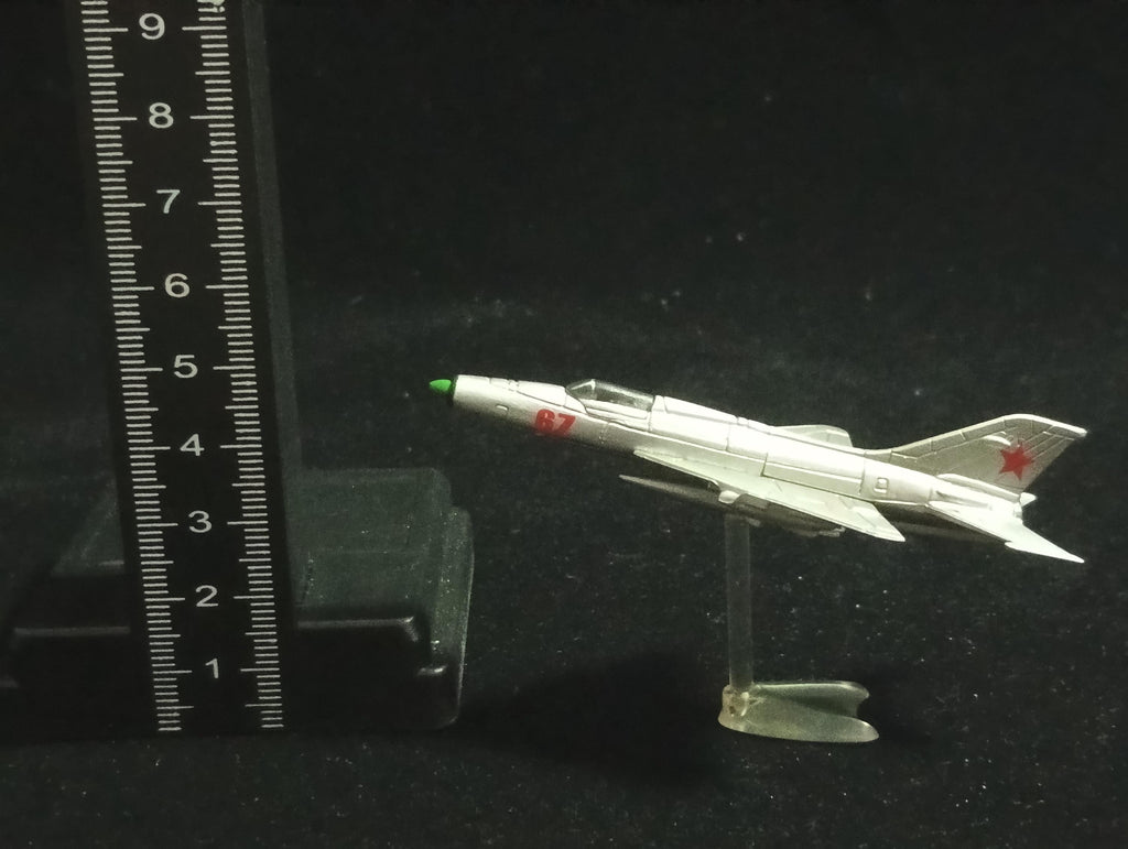 MAPO MiG-21 PF Fish Bed D - Furuta Fighter Aircraft Vol.2 No.30