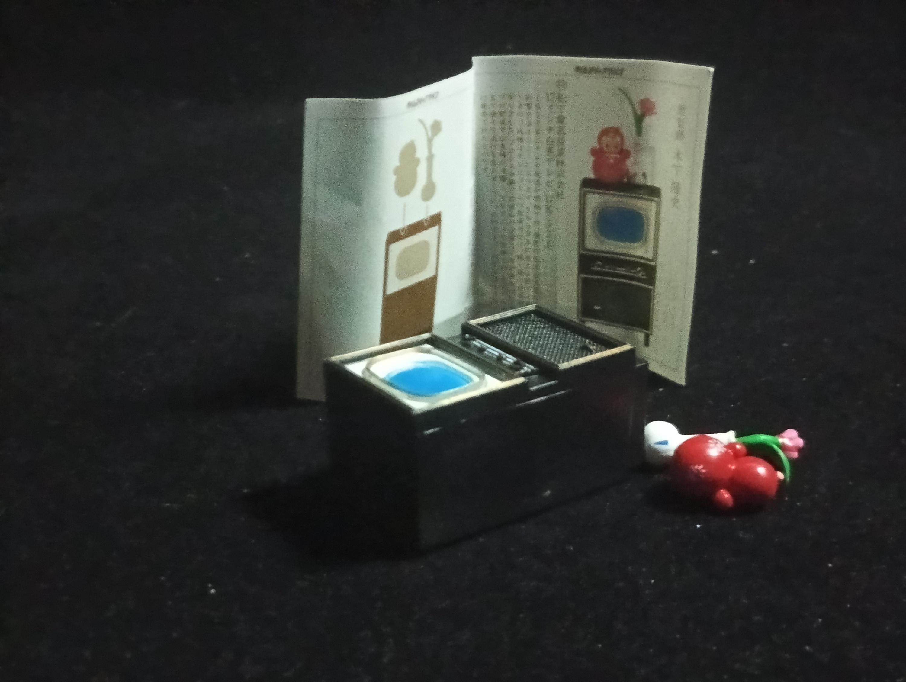Matsushita Electric Industrial Co., Ltd. 17-inch TV/17K-531 Three Sacred Treasures Vol. 1 Time Slip Glico Nostalgic