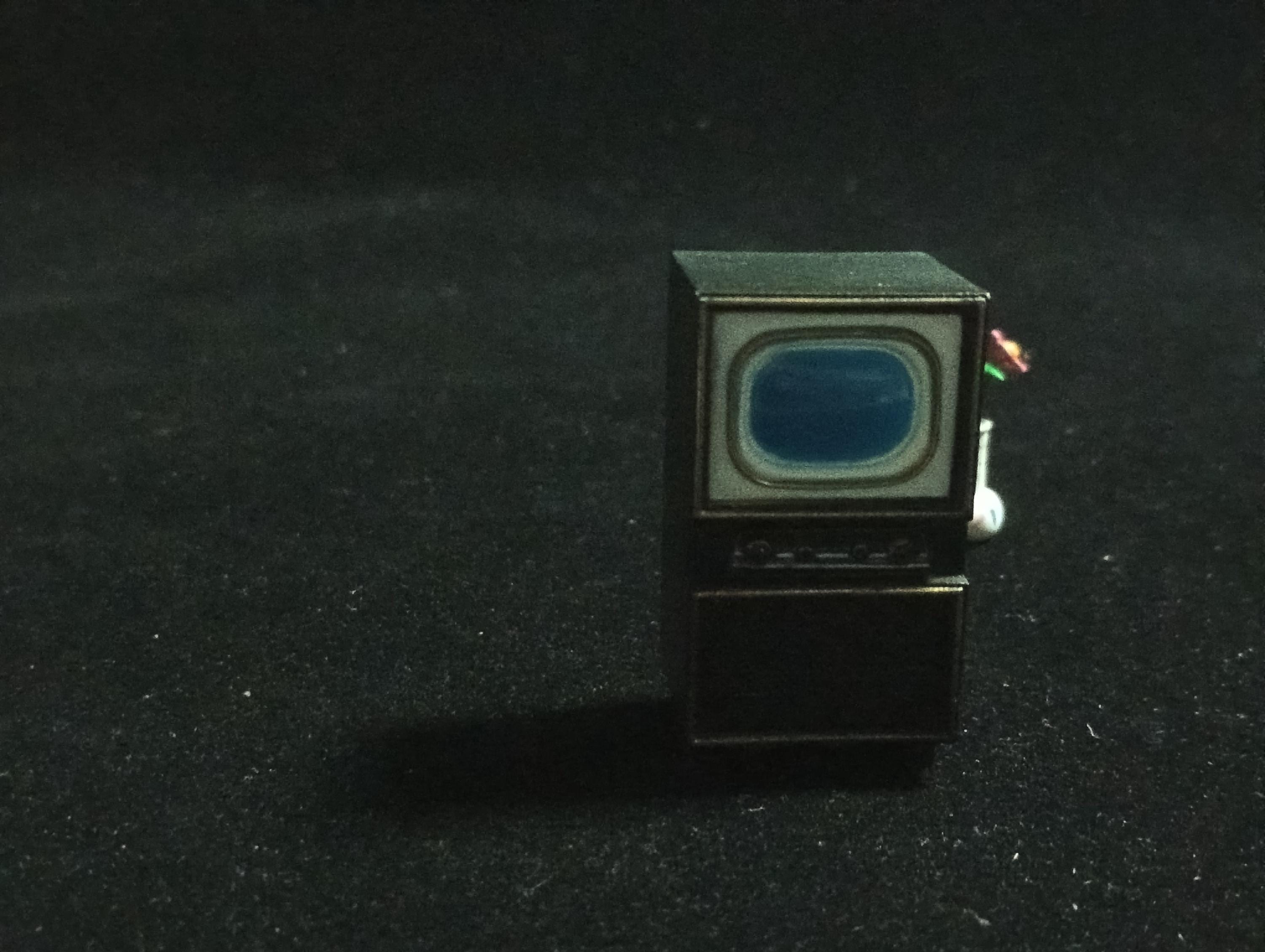 Matsushita Electric Industrial Co., Ltd. 17-inch TV/17K-531 Three Sacred Treasures Vol. 1 Time Slip Glico Nostalgic