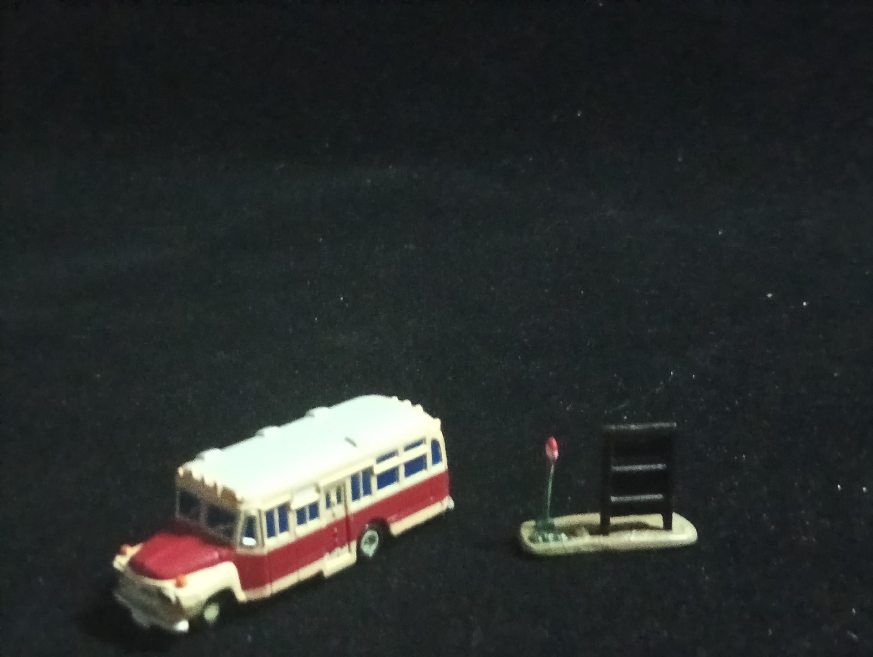 Time Slip Glico Vol. 1 Kaiyodo Figure Isuzu BXD30 Type Hood Bus