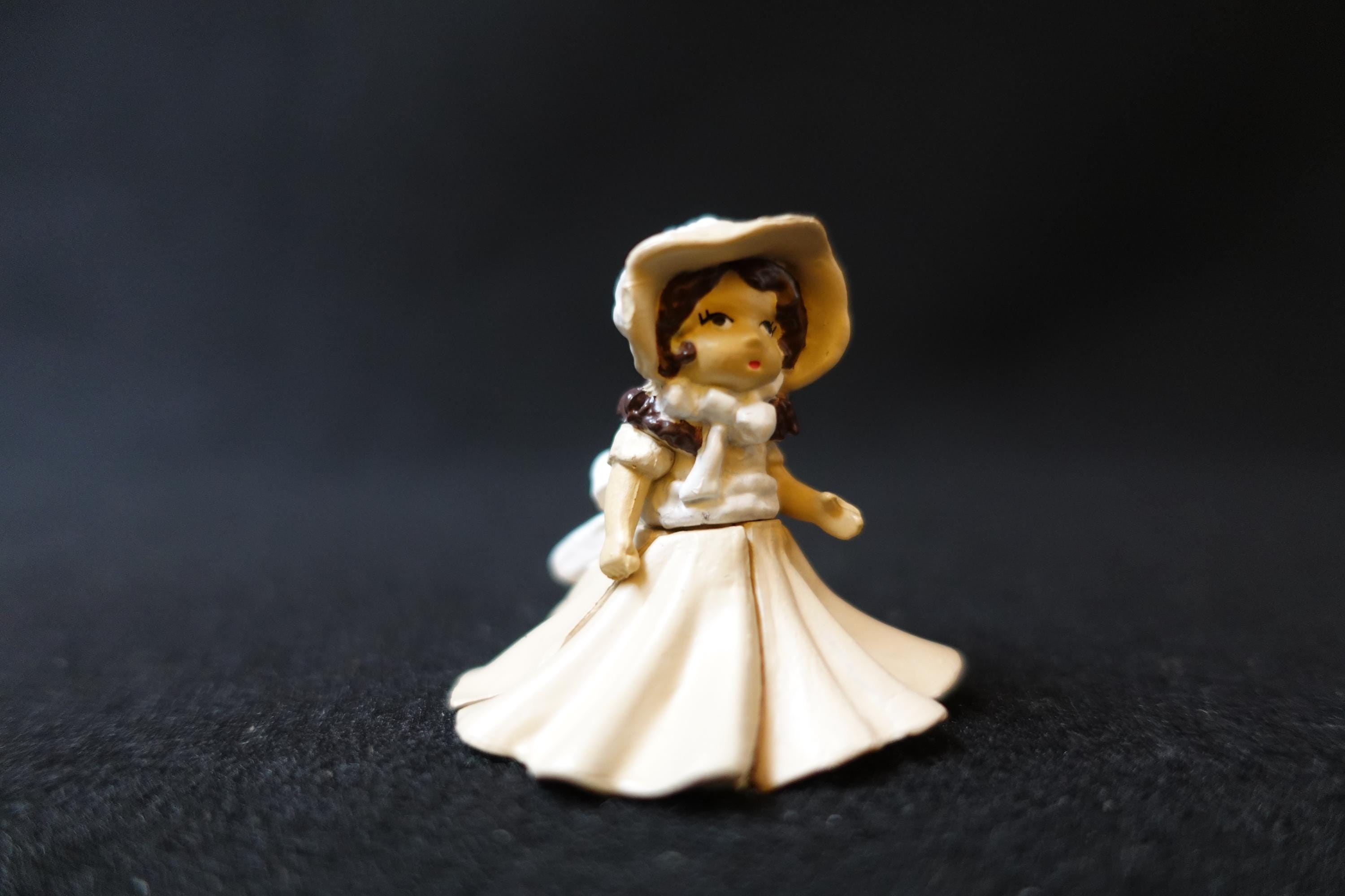 Miniature Bisque Doll Model Antique Doll Figure Furuta Fairy Tale Series 2