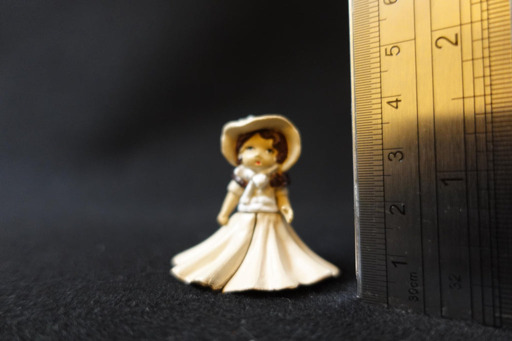 Miniature Bisque Doll Model Antique Doll Figure Furuta Fairy Tale Series 2