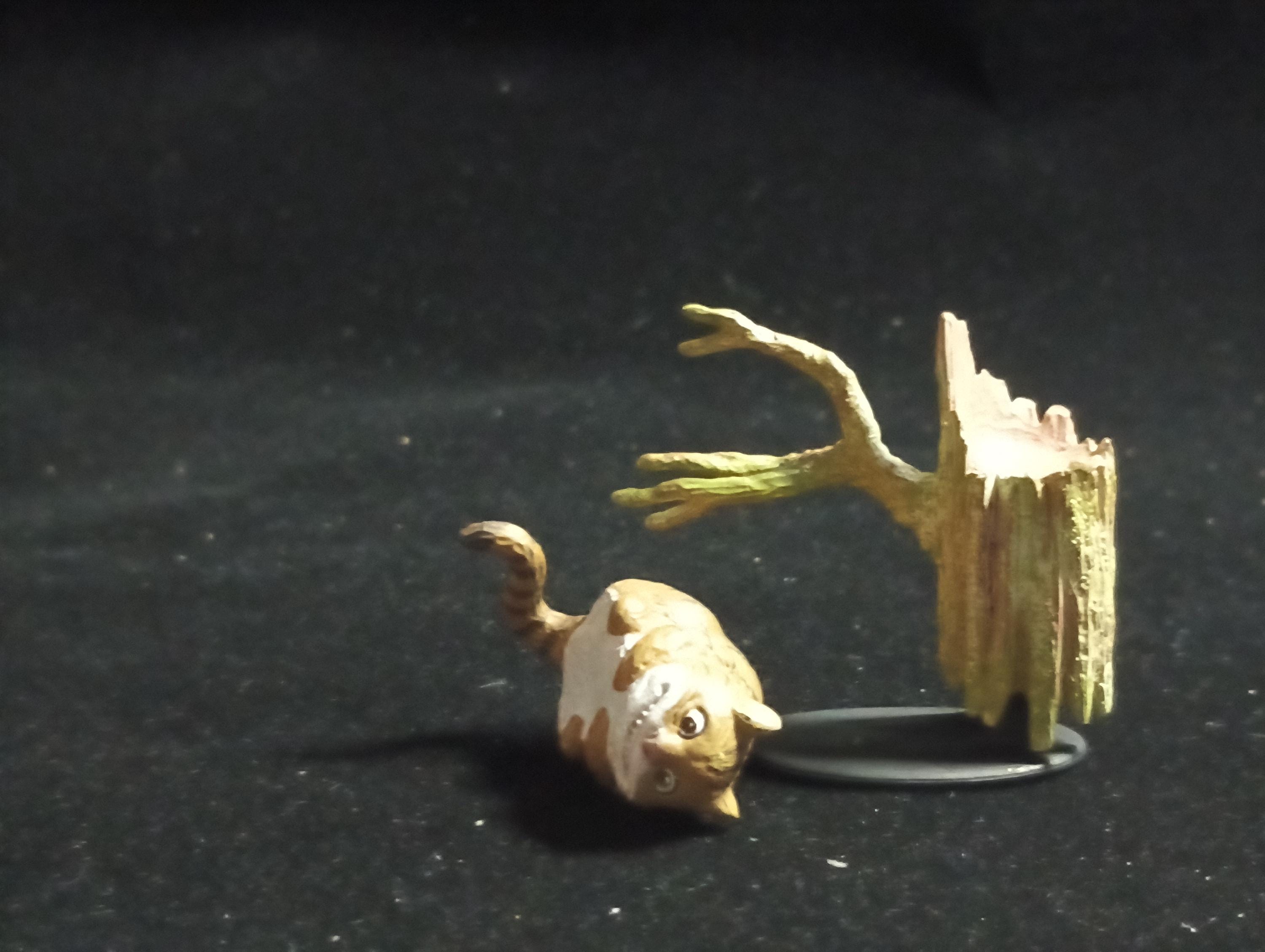 Kaiyodo Alice in Wonderland Cheshire Cat mini figure Vintage 2002 Kaiyodo