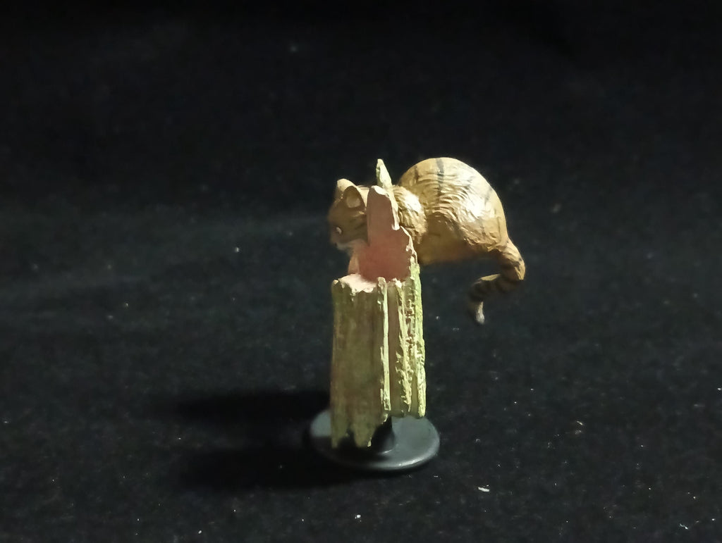 Kaiyodo Alice in Wonderland Cheshire Cat mini figure Vintage 2002 Kaiyodo