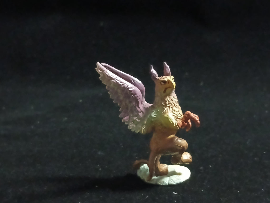 Kaiyodo Alice in Wonderland Gryphon mini figure Vintage 2002 Kaiyodo