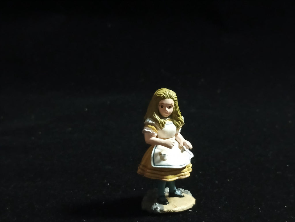 Kaiyodo Alice in Wonderland Alice mini figure Vintage 2002 Kaiyodo