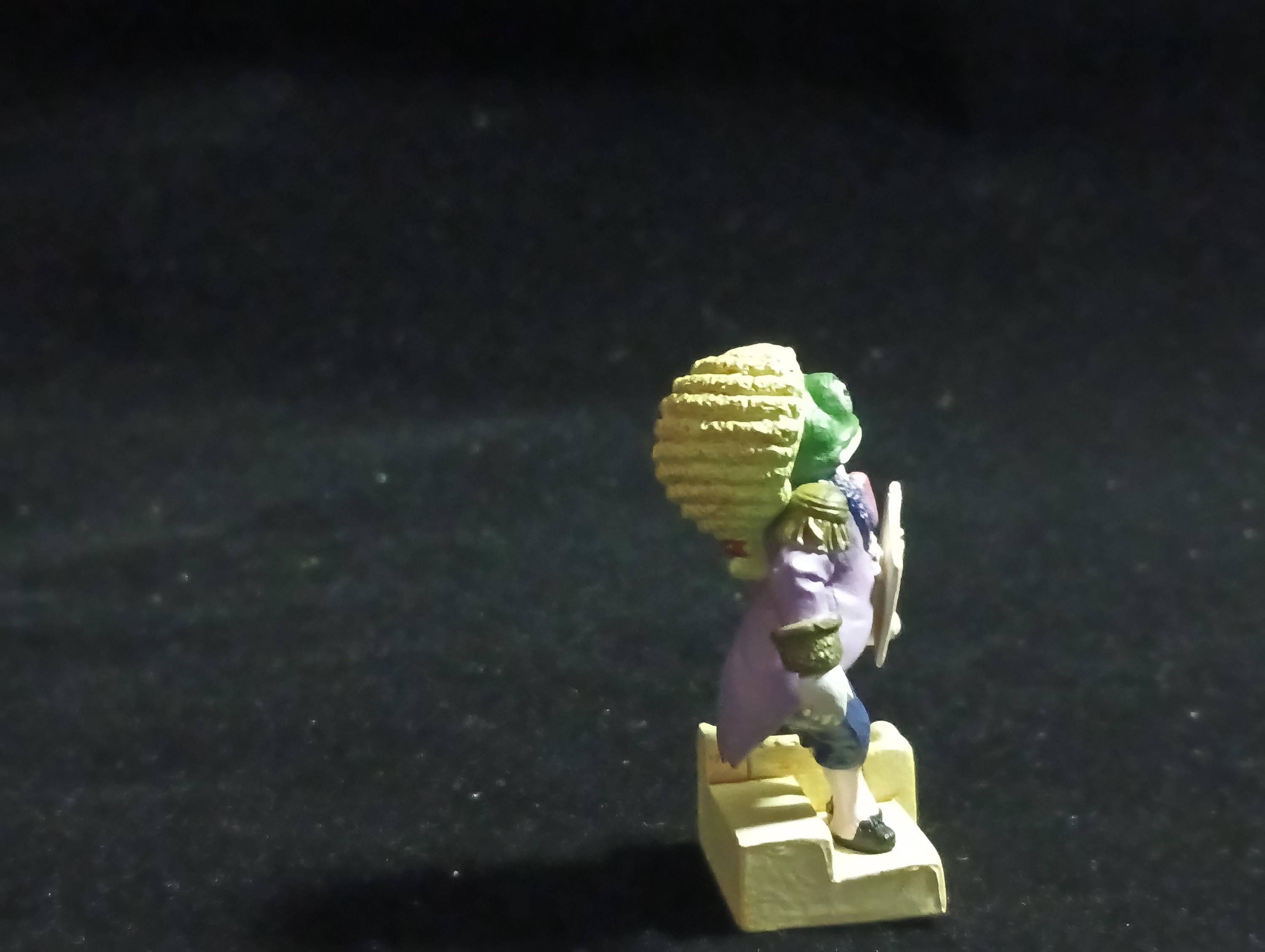 Kaiyodo Alice in Wonderland Frog Servant with Letter mini figure Vintage 2002 Kaiyodo