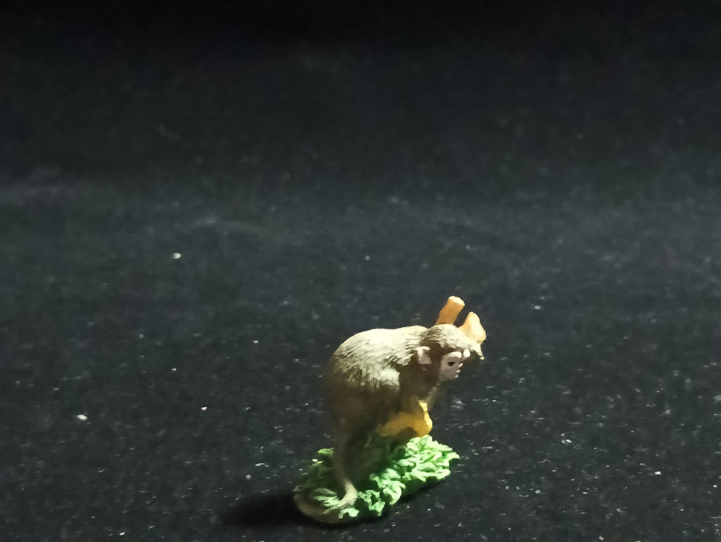 The Mysterious of Amazon Japan Exclusive Miniature - Squirrel Monkey Kabaya 2003