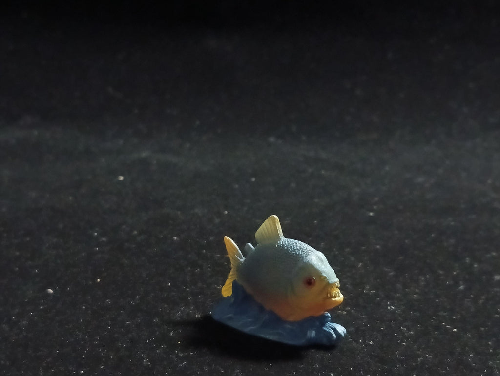 The Mysterious of Amazon Japan Exclusive Miniature - Piranha Kabaya 2003