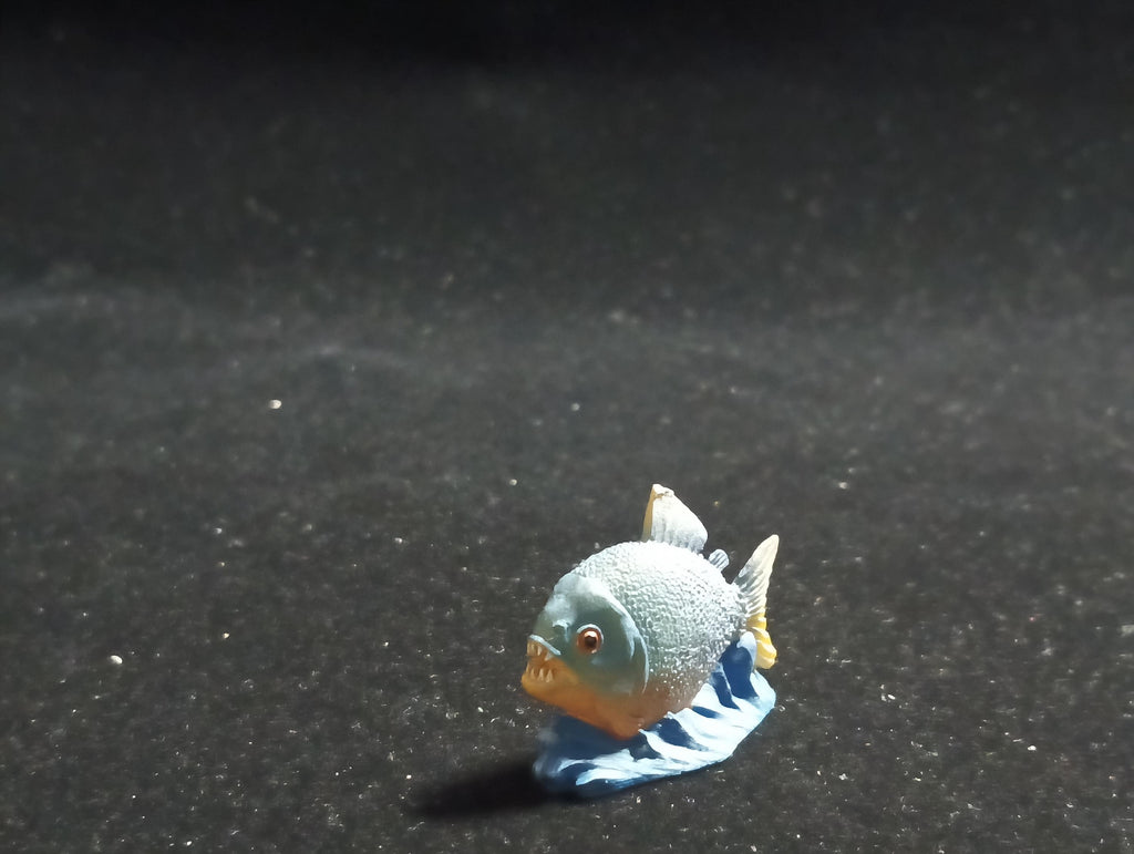The Mysterious of Amazon Japan Exclusive Miniature - Piranha Kabaya 2003