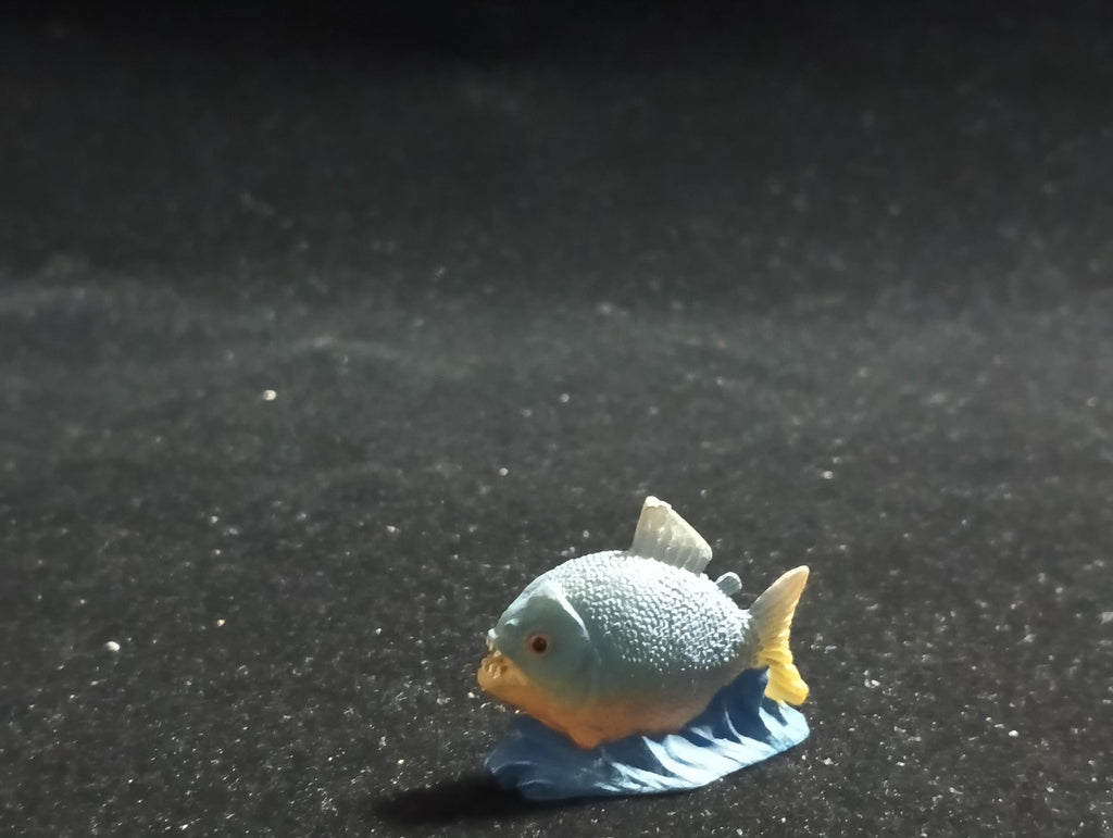 The Mysterious of Amazon Japan Exclusive Miniature - Piranha Kabaya 2003
