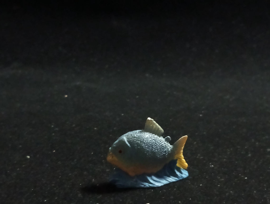The Mysterious of Amazon Japan Exclusive Miniature - Piranha Kabaya 2003