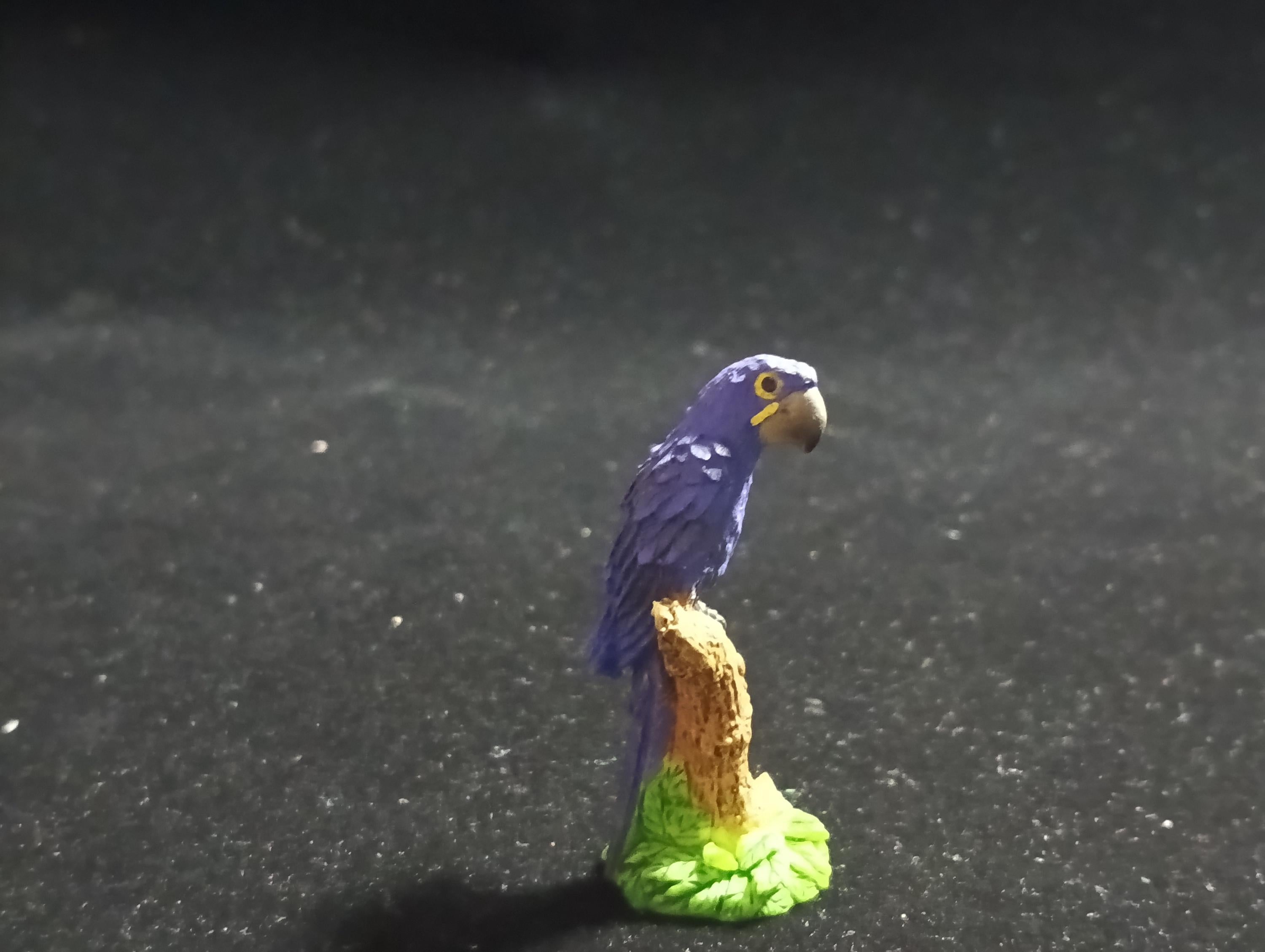 The Mysterious of Amazon Japan Exclusive Miniature - Hyacinth Macaw Kabaya 2003