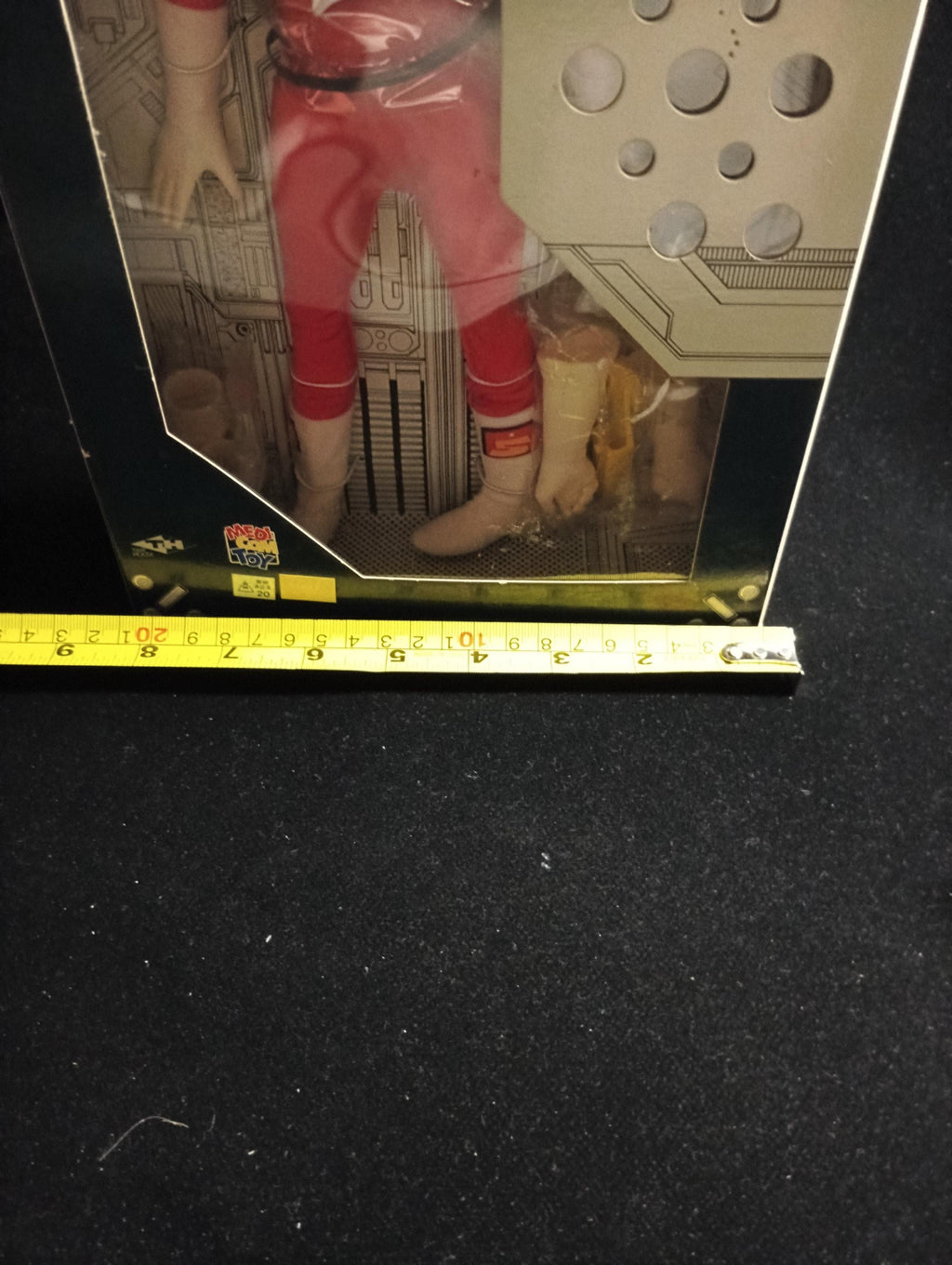 1998 Medicom 12 inch scale 1/6 RAH Real Action Heroes Himitsu Sentai Gorenger (Akaranger) Vintage