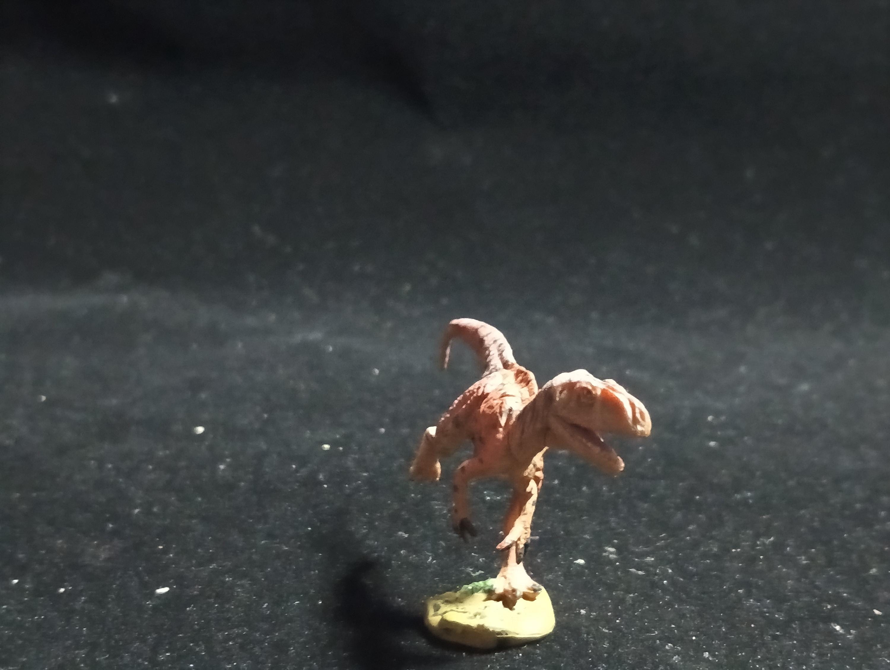 Miniature Dinosaur Fukuiraptor Figure Figurine -  Furuta