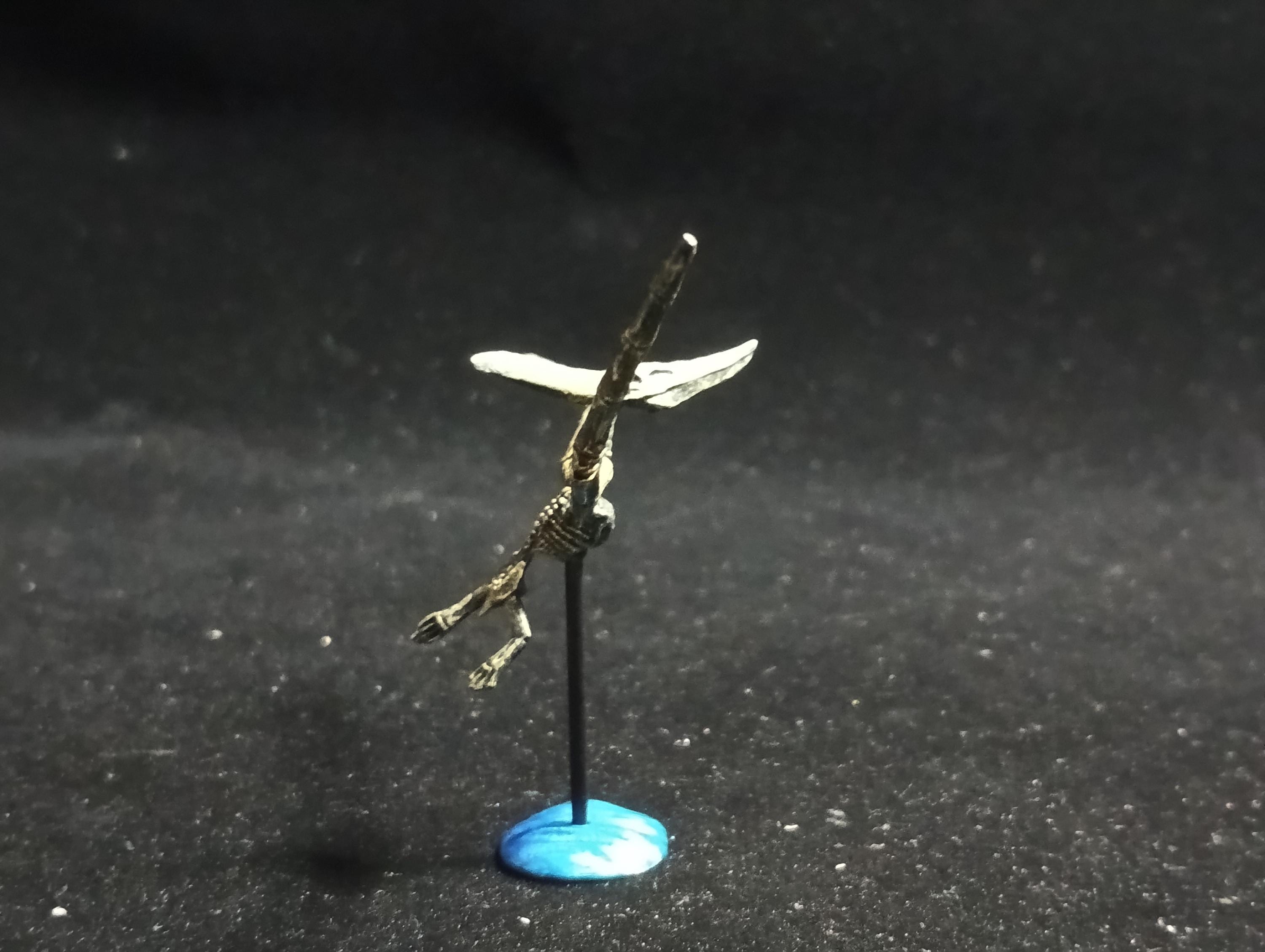 Miniature Dinosaur Pteranodon Skeleton Figurine -  Furuta