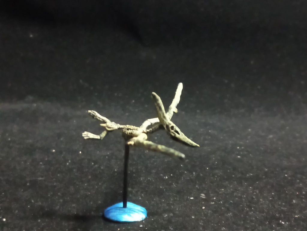 Miniature Dinosaur Pteranodon Skeleton Figurine -  Furuta