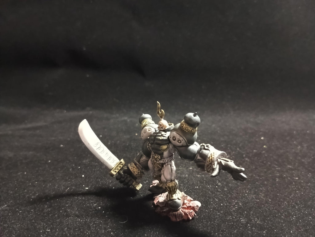 Square Enix Final Fantasy Creatures Figure Iron Giant