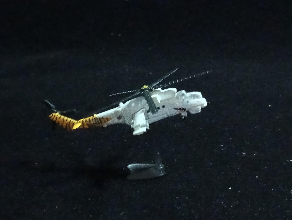 Mil Mi-24 Hind(White) - Furuta Fighter Aircraft Vol.3 No.57