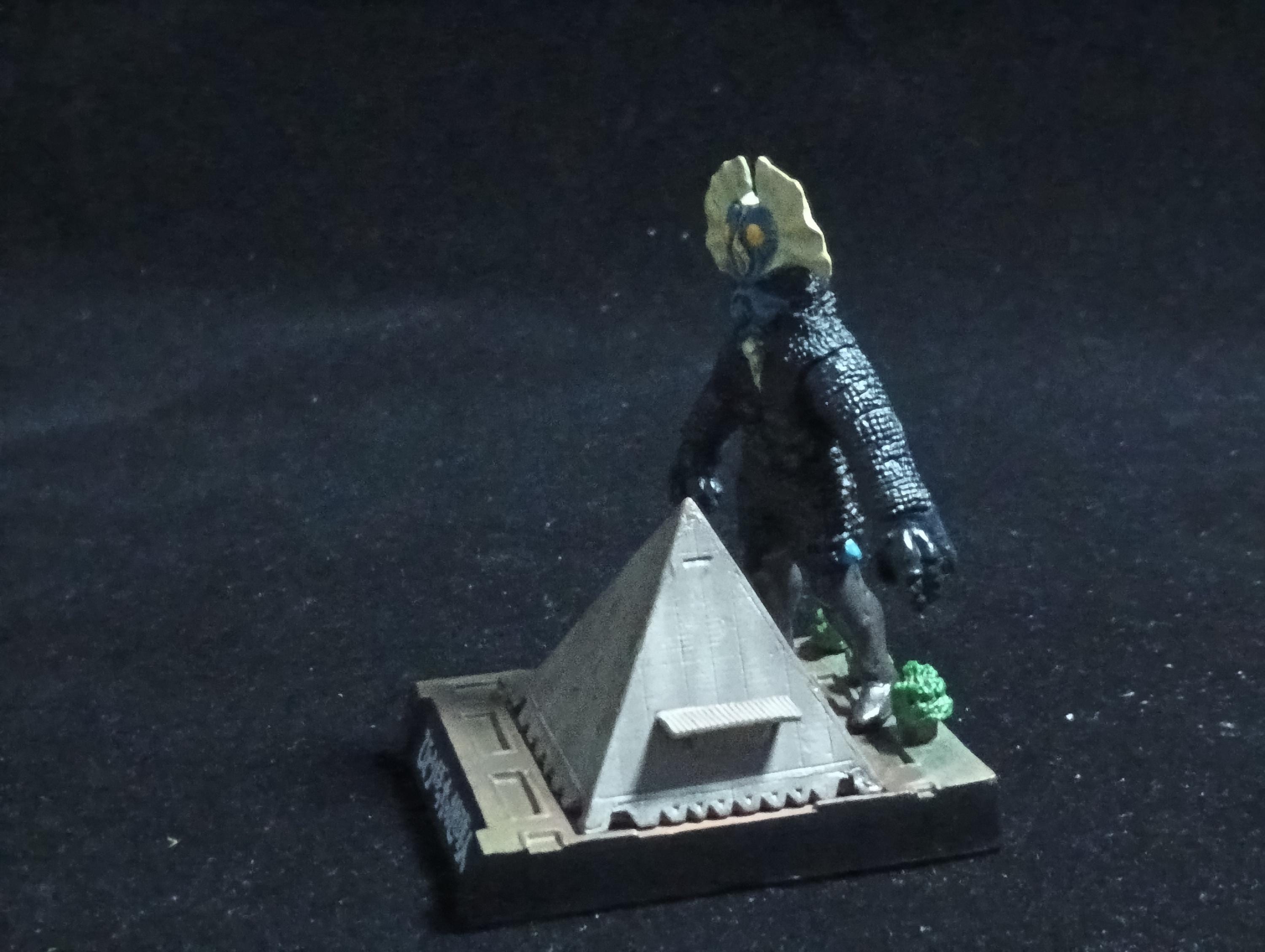 Ultra Kaiju Monster Directory - Lonely Earthlings Alien Prote Ultra Seven Figure Bandai
