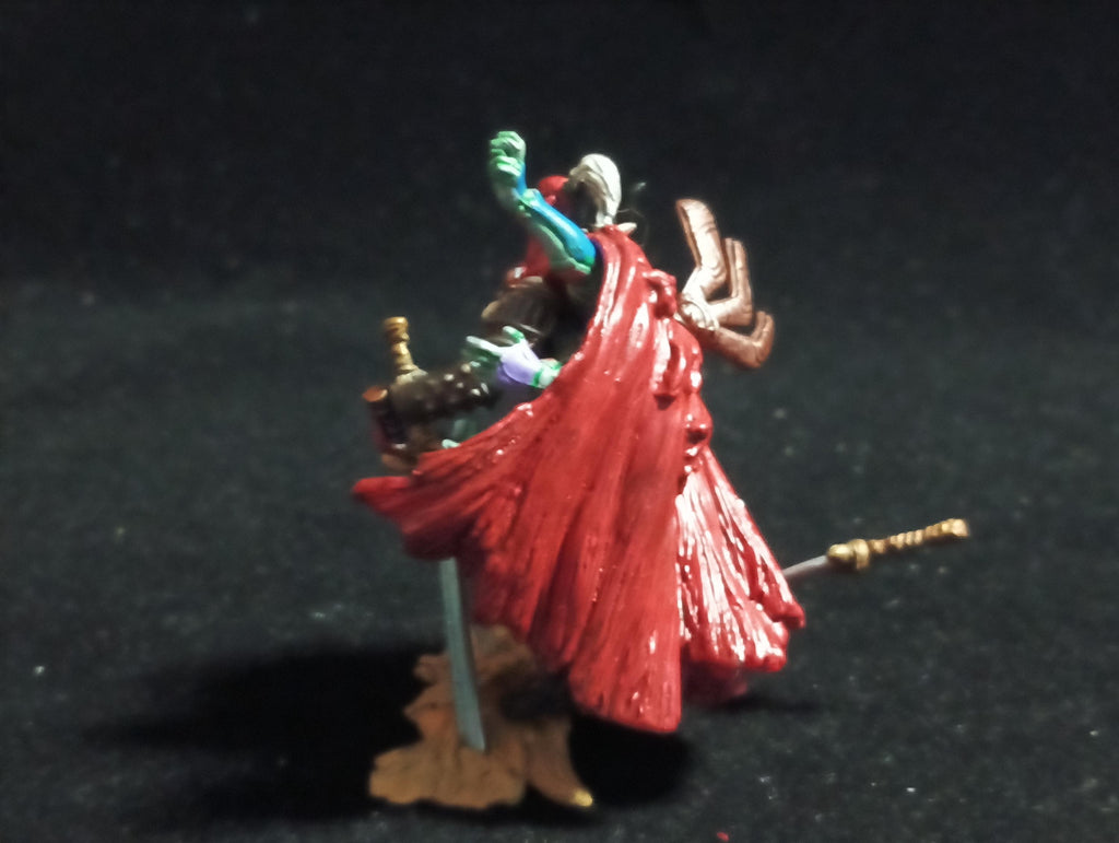 Square Enix Final Fantasy Creatures Figure Gilgamesh