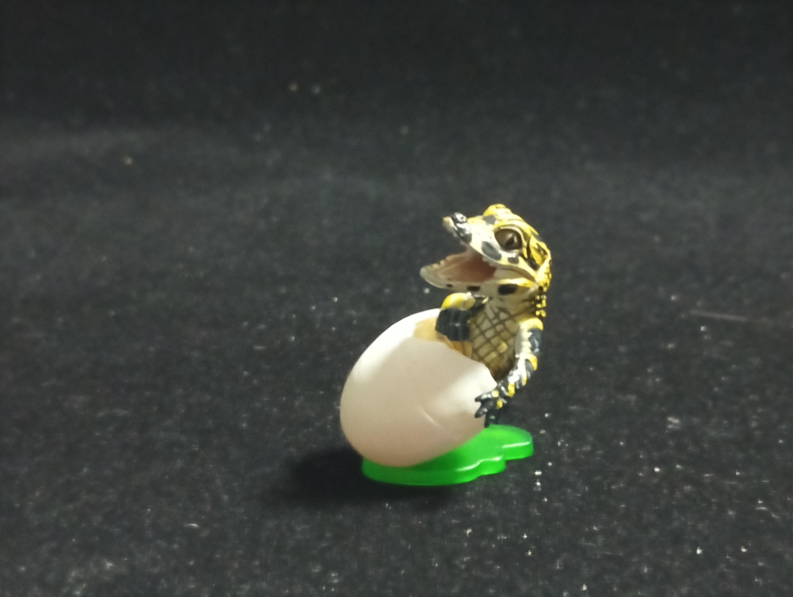 Kaiyodo Animatales Choco Q Amazing Animals  Baby Chinese Yangtze Alligator