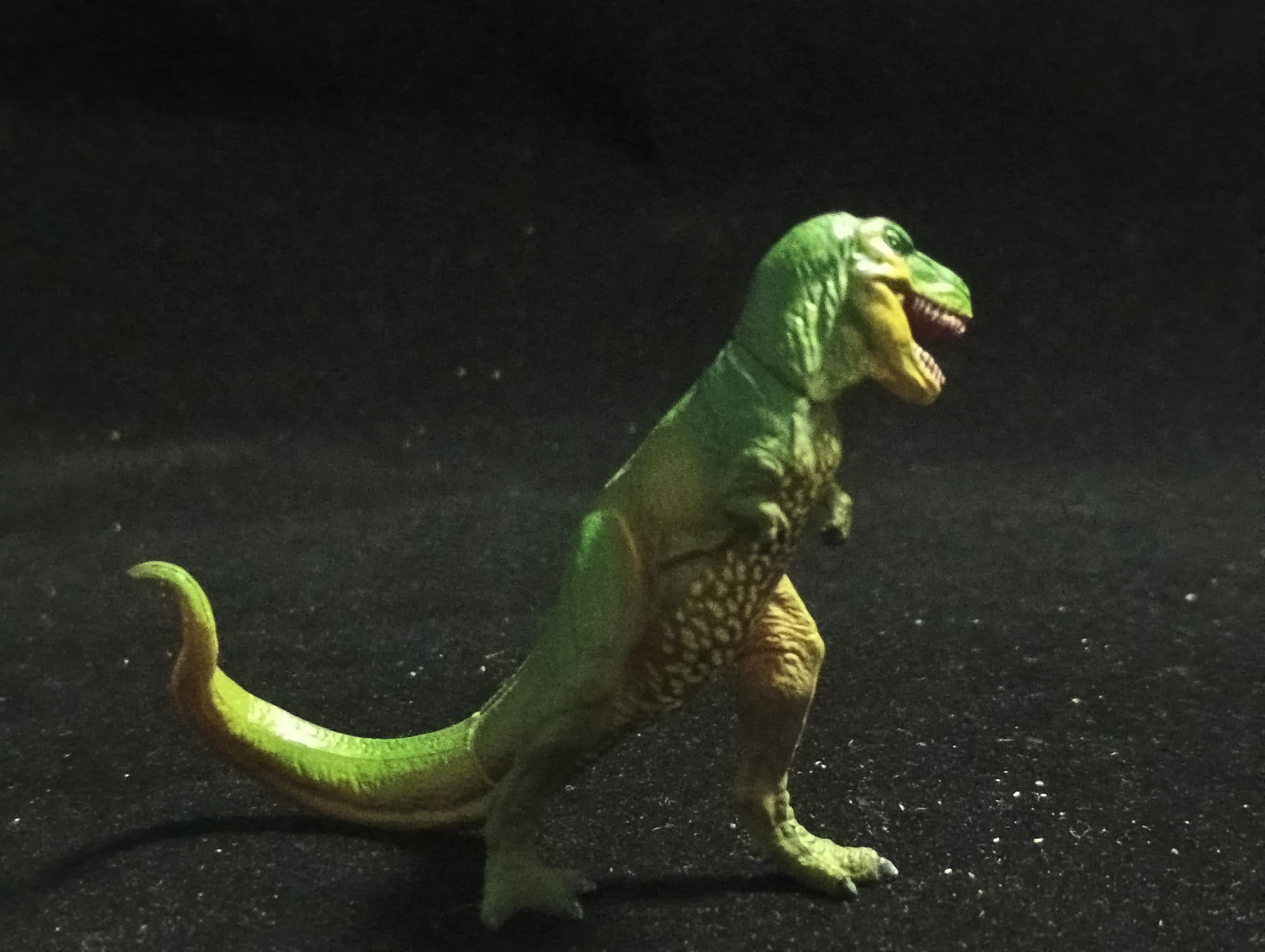 Kaiyodo UHA Dinotales Series 3 Tyrannosaurus Rex SP Secret Green Dinosaur Figure