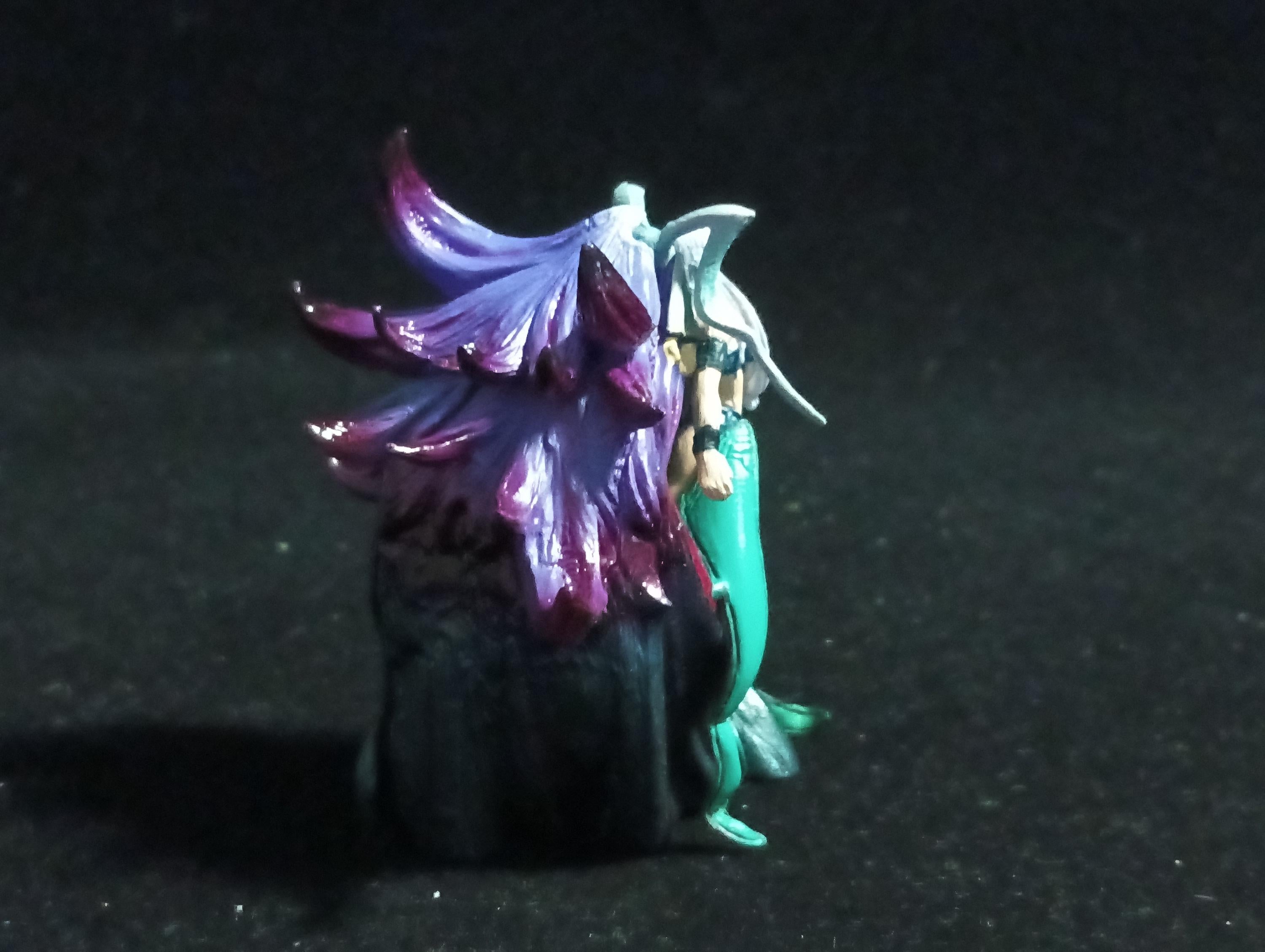Final Fantasy X Square Enix Trading Arts Toy - Lady Yunalesca