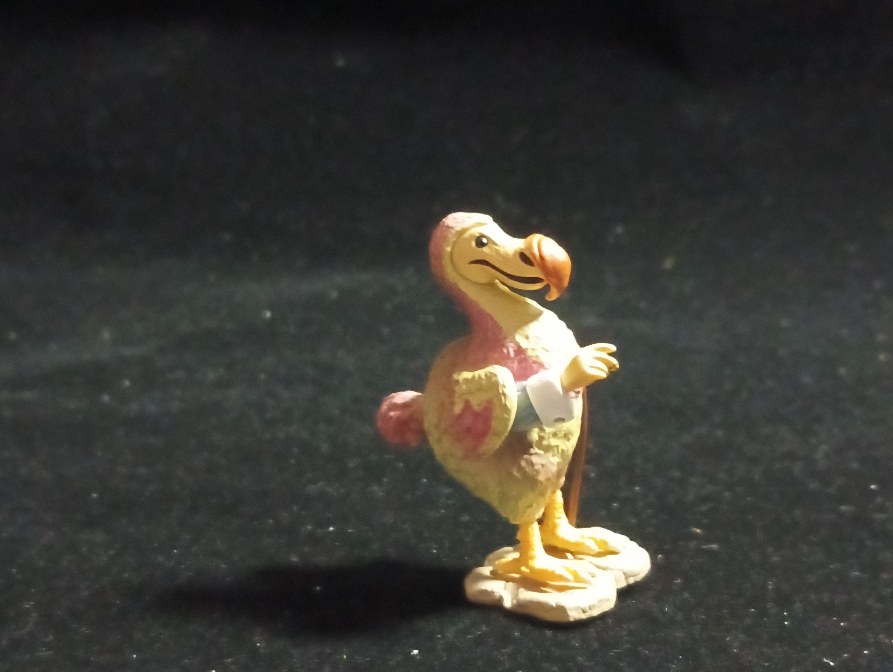 Kaiyodo Alice in Wonderland Dodo mini figure Vintage 2002 Kaiyodo