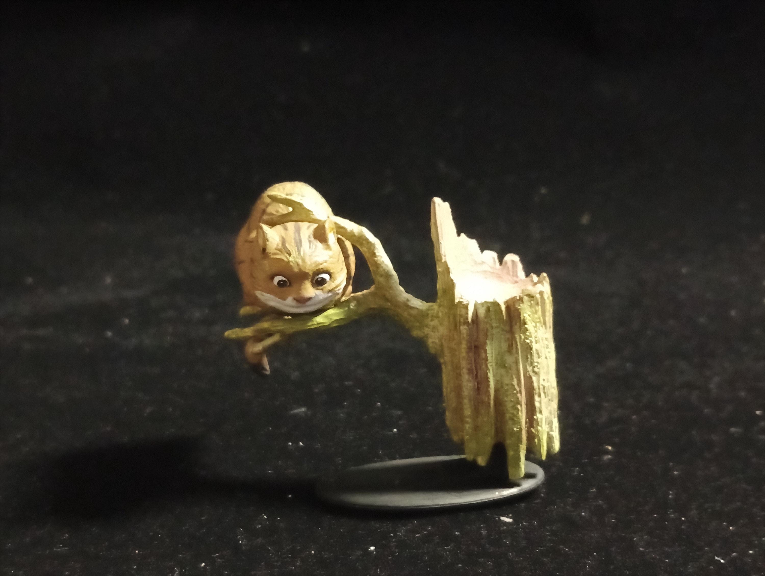 Kaiyodo Alice in Wonderland Cheshire Cat mini figure Vintage 2002 Kaiyodo