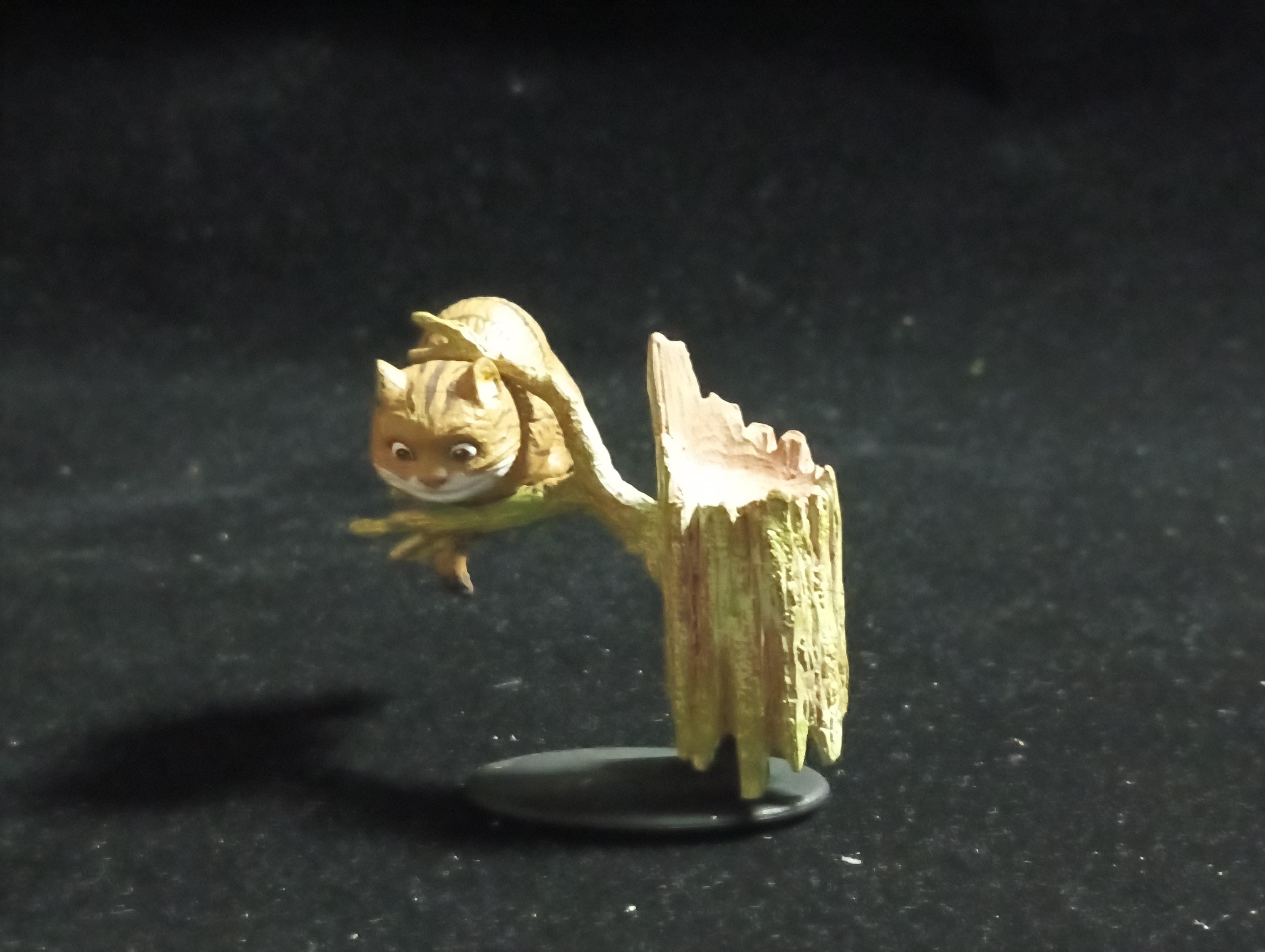 Kaiyodo Alice in Wonderland Cheshire Cat mini figure Vintage 2002 Kaiyodo