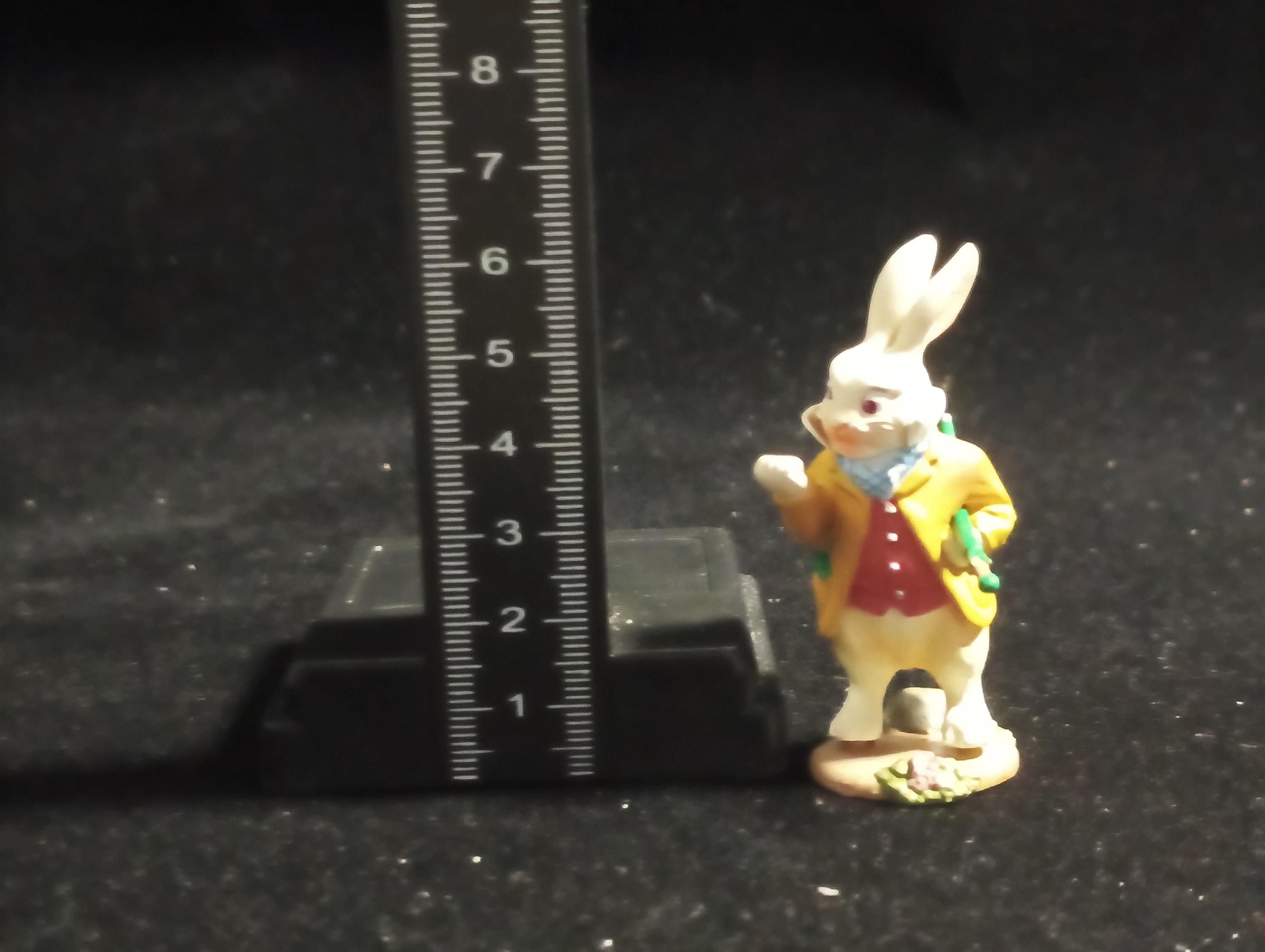 Kaiyodo Alice in Wonderland Late rabbit mini figure Vintage 2002 Kaiyodo