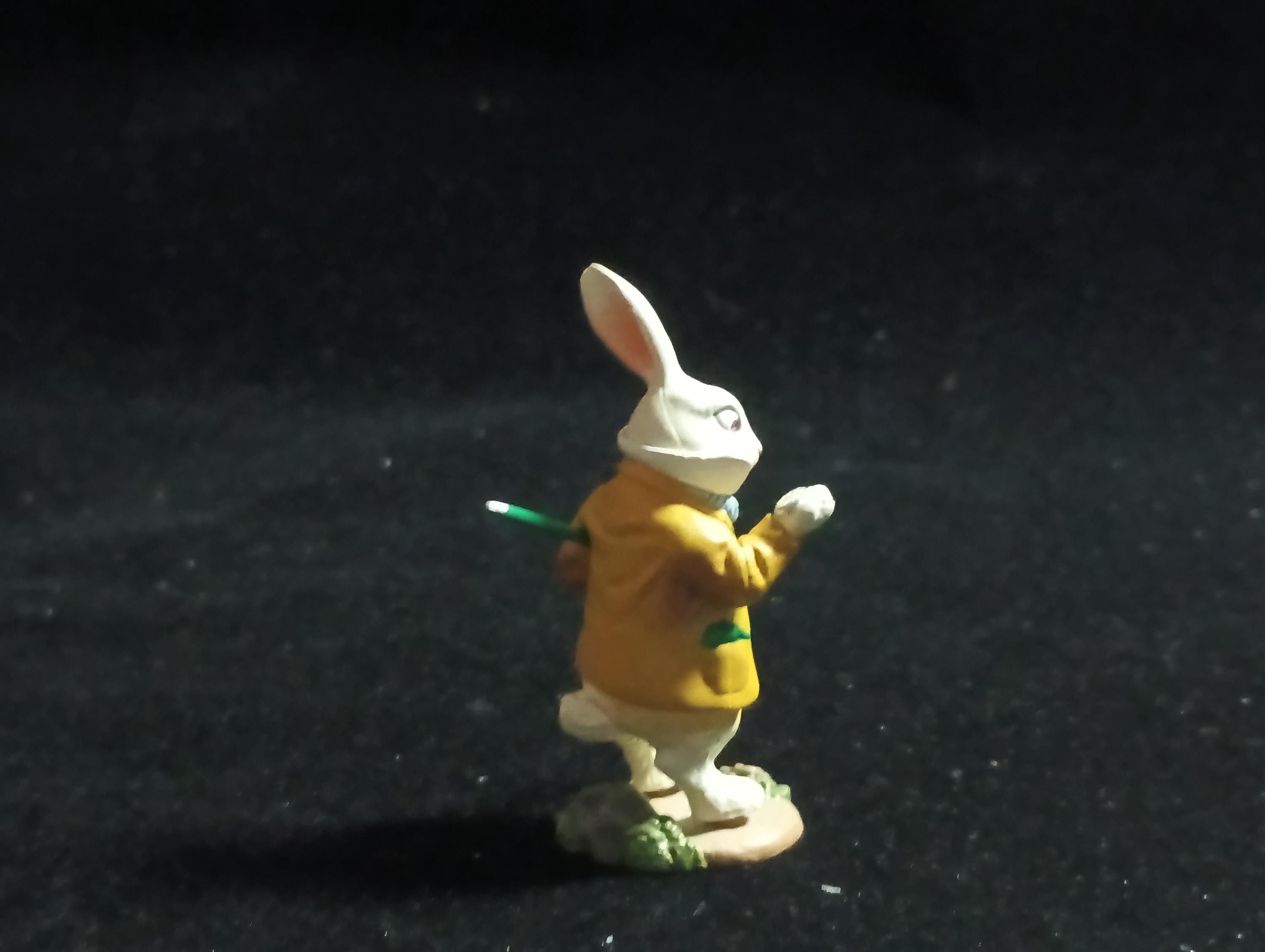 Kaiyodo Alice in Wonderland Late rabbit mini figure Vintage 2002 Kaiyodo