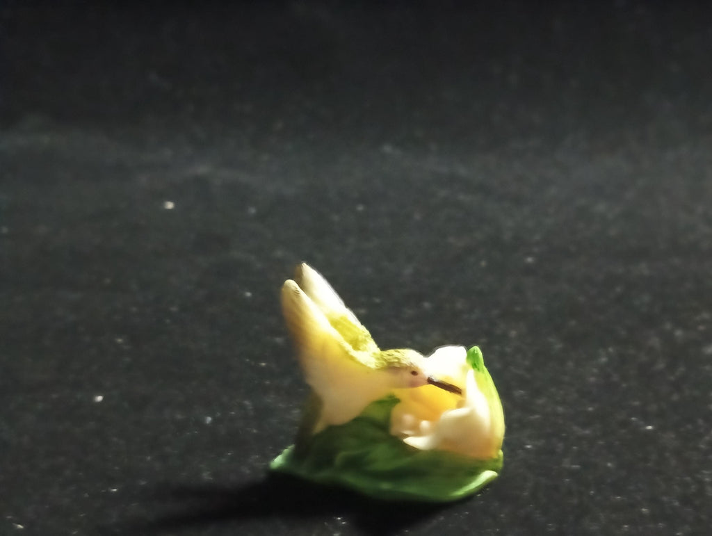 Kabaya Japan Exclusive Miniature Hummingbird