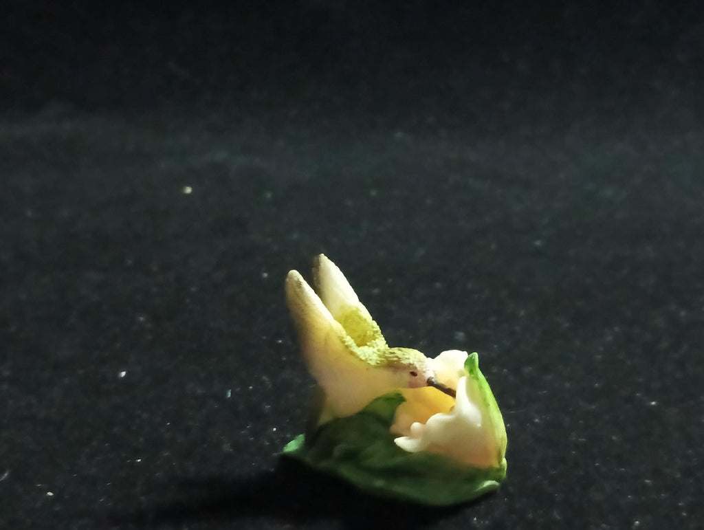 Kabaya Japan Exclusive Miniature Hummingbird