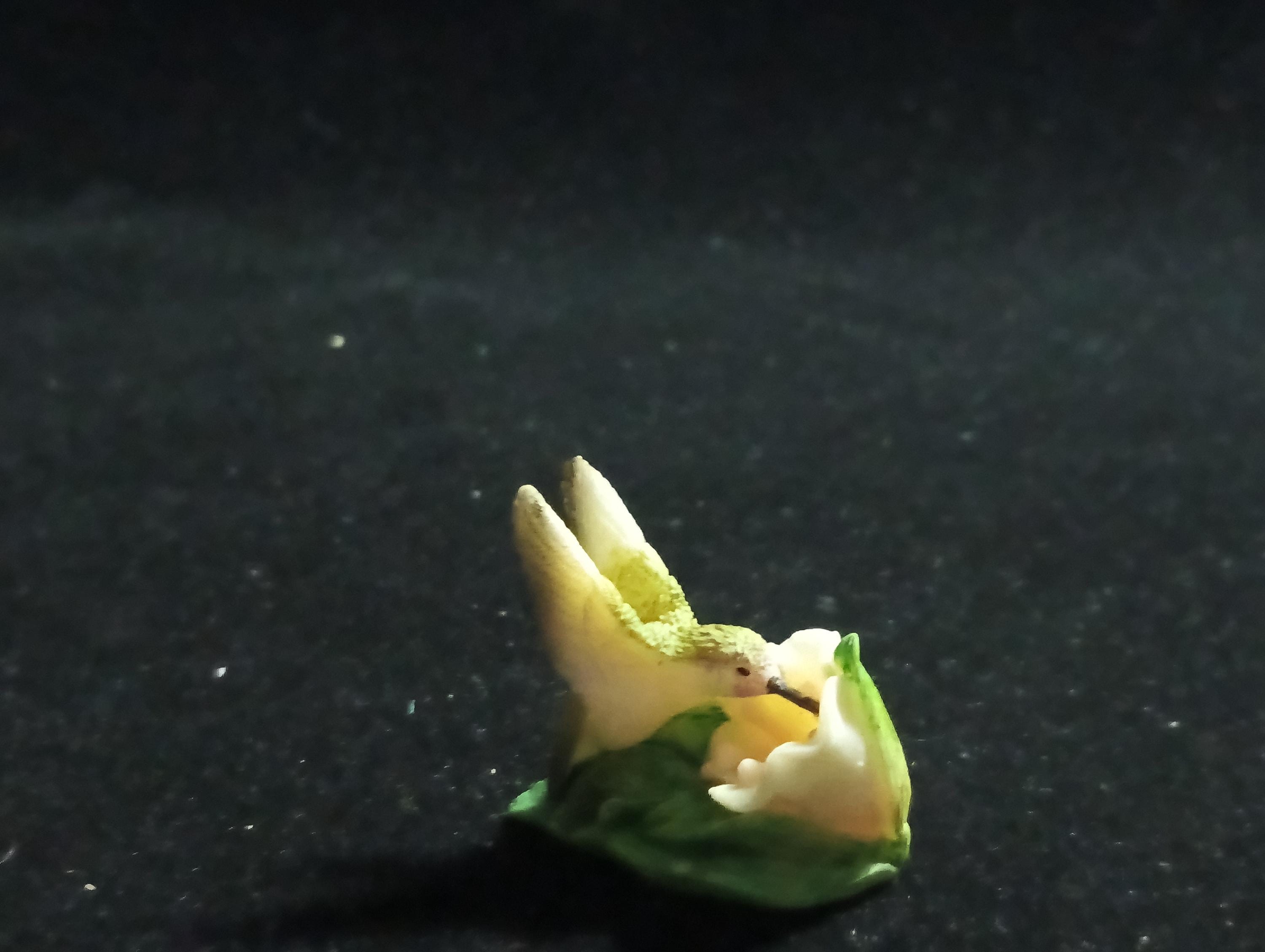 Kabaya Japan Exclusive Miniature Hummingbird
