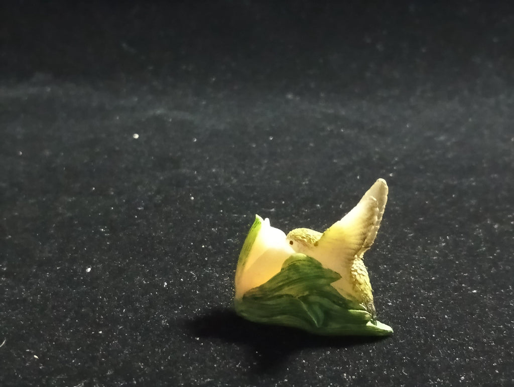 Kabaya Japan Exclusive Miniature Hummingbird