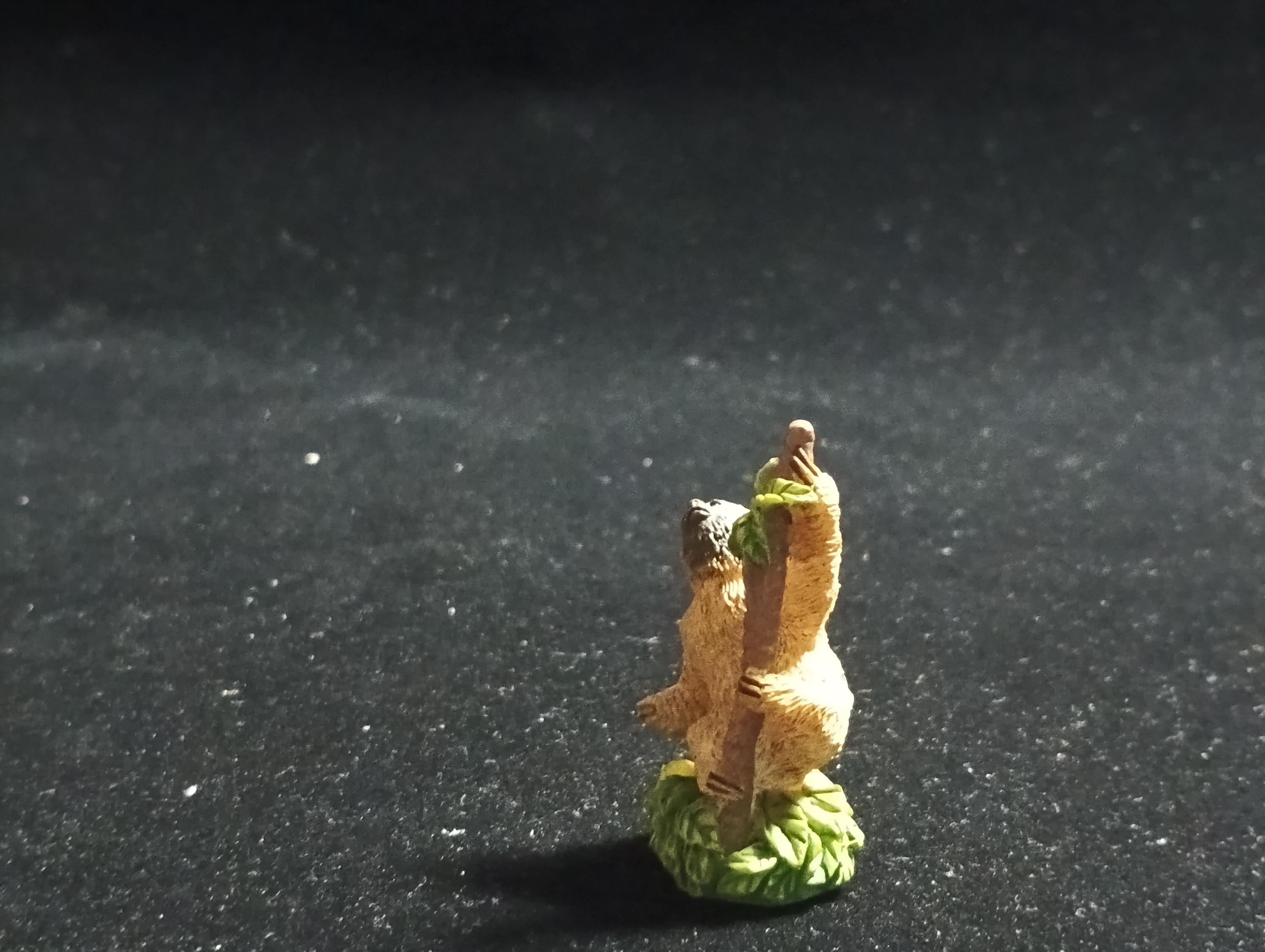 The Mysterious of Amazon  Japan Exclusive Miniature - Three-Toed Sloth Kabaya 2003