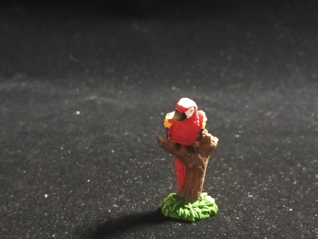 The Mysterious of Amazon  Japan Exclusive Miniature - Scarlet Macaw Kabaya 2003