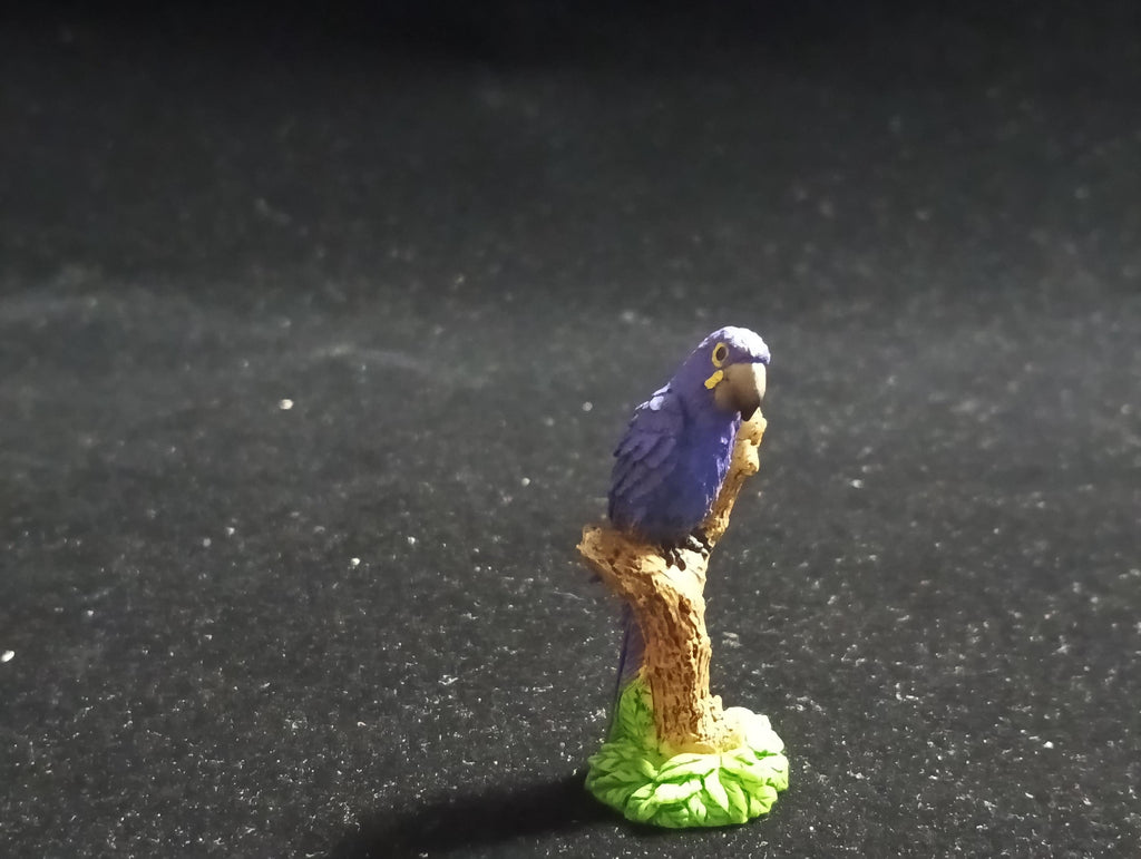 The Mysterious of Amazon Japan Exclusive Miniature - Hyacinth Macaw Kabaya 2003